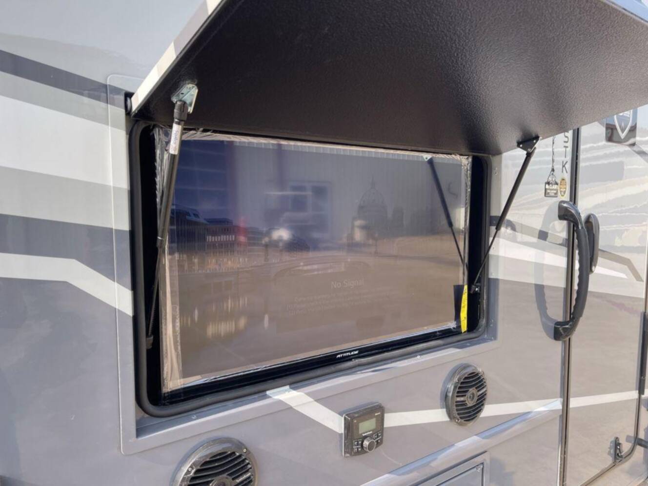 A photo of this 2027 Grand Design Lineage Series M 25TK
