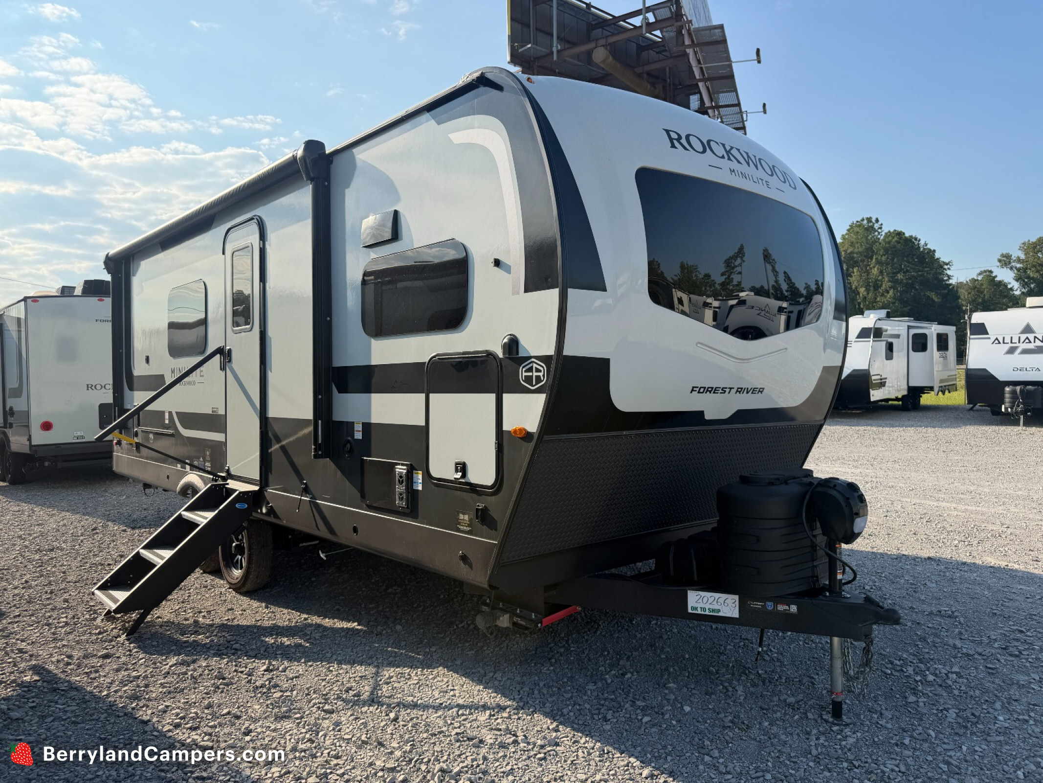2027 Forest River Rockwood Mini Lite 2523MBR in holden LA