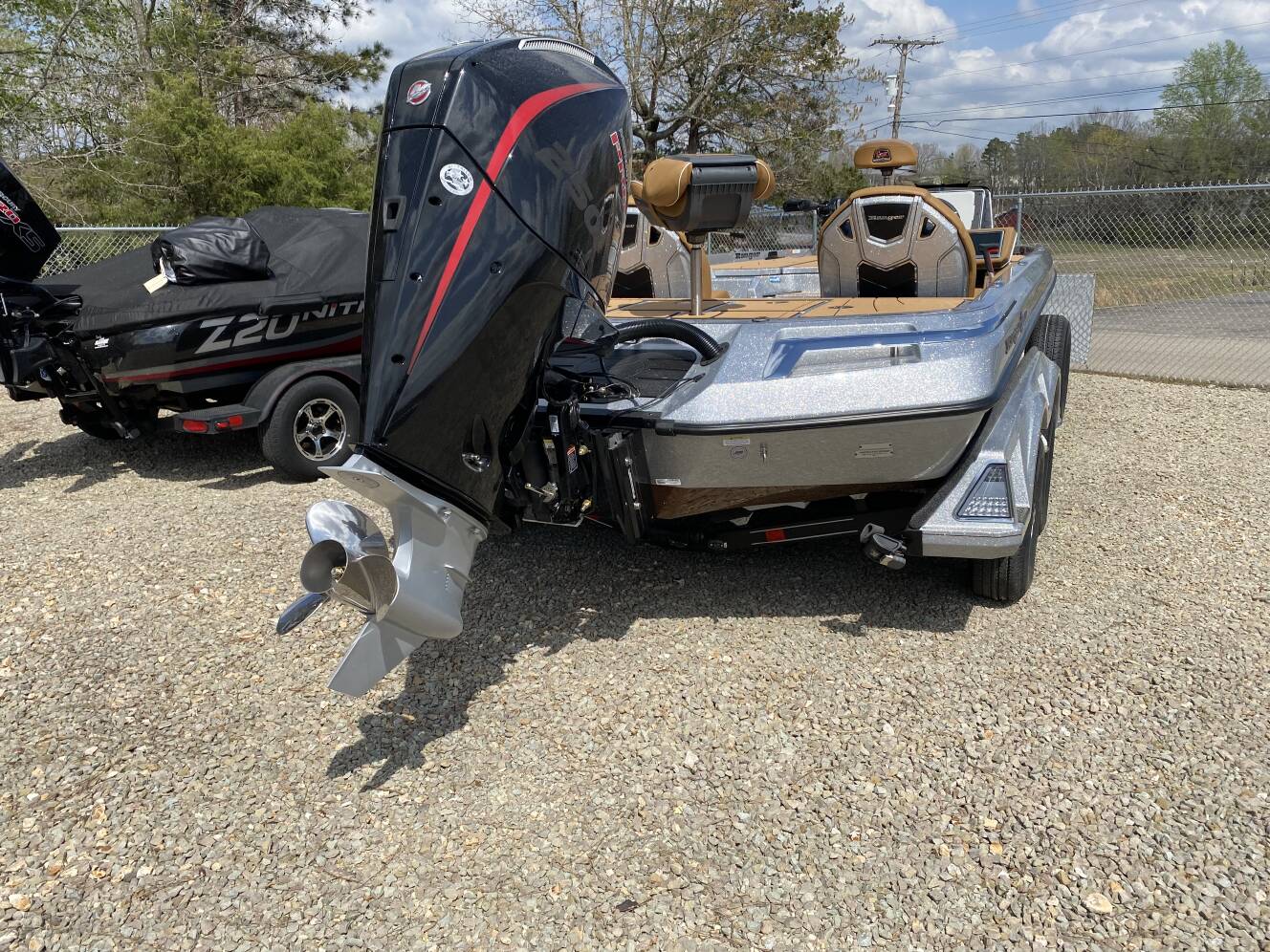 A photo of this 2026 Ranger Boats Z Comanche® Z520R Ultra