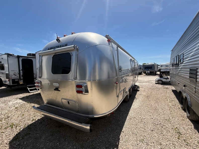 View more photos of this listing