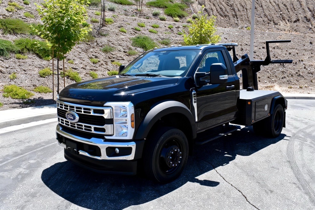 2024 FORD F450 XL in Temecula, CA