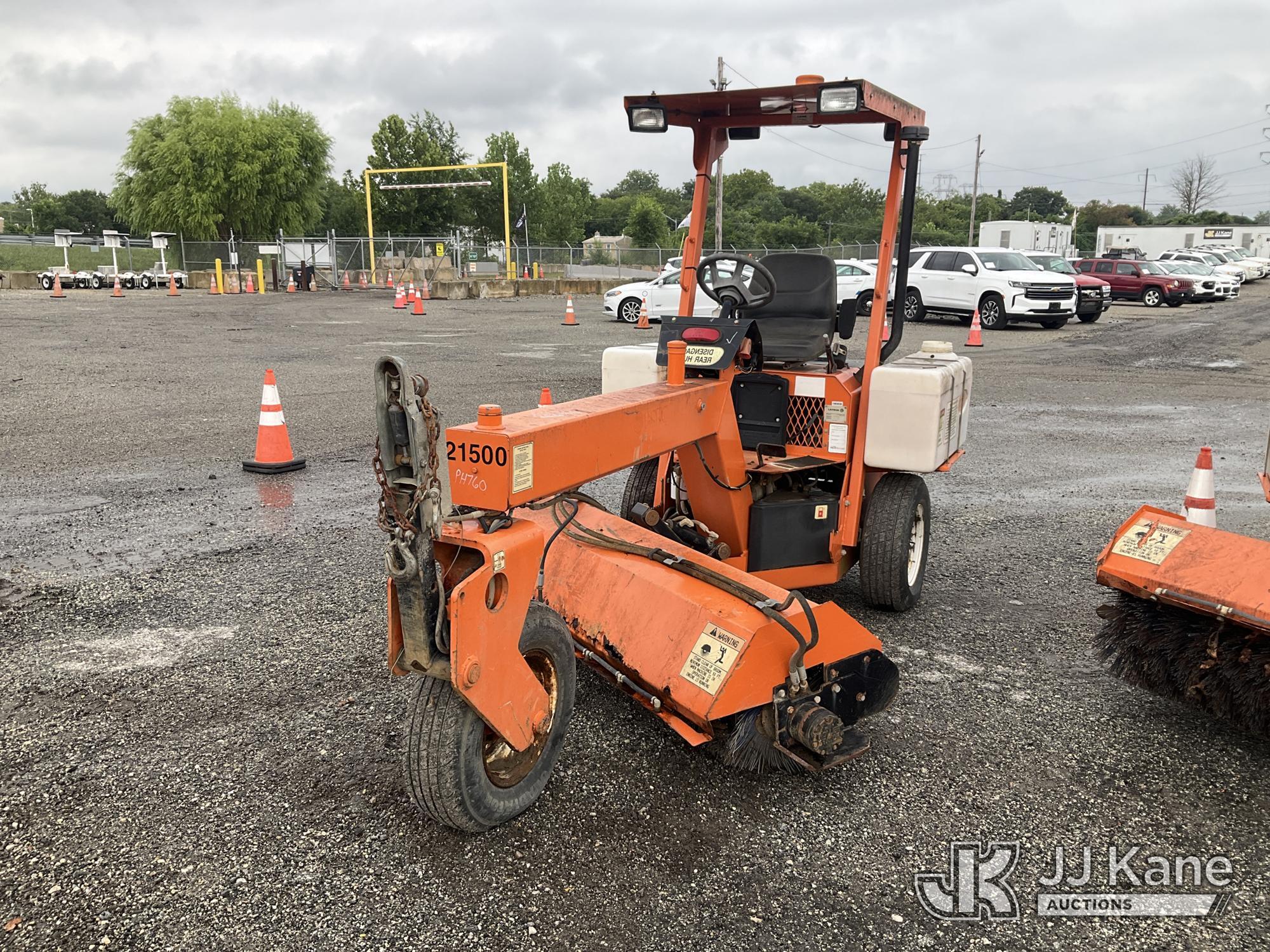 2016 Laymore Broom SM300 in Plymouth Meeting, PA