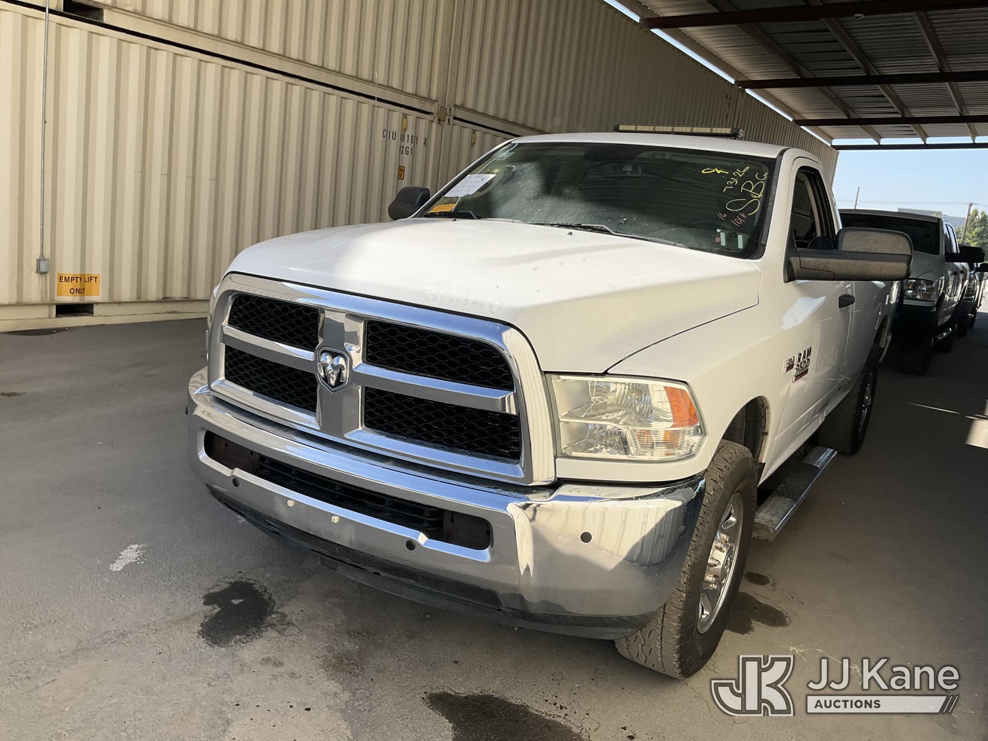 2016 Dodge 2500 Hemi in Jurupa Valley, CA