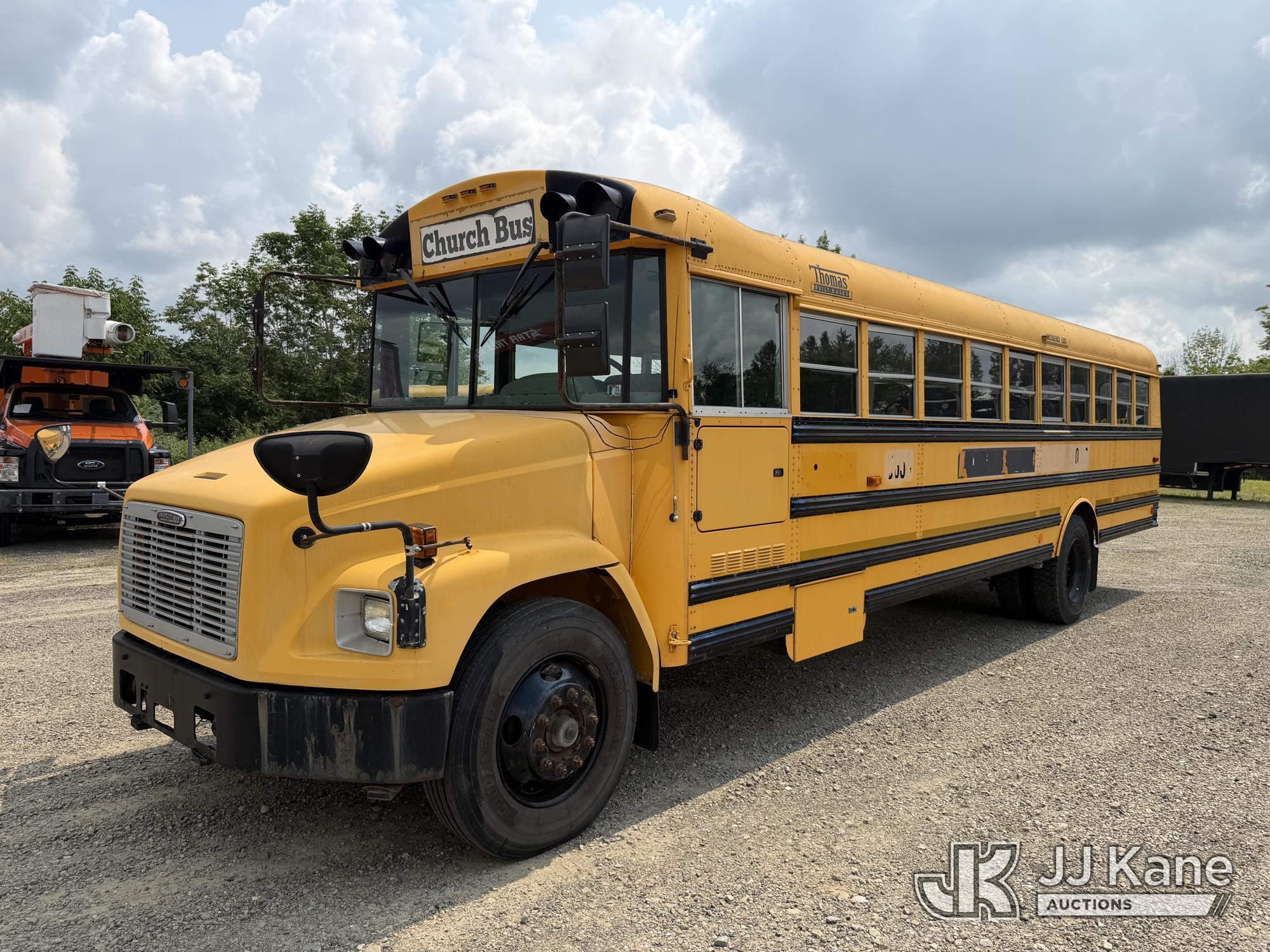 2007 Freightliner FS65 in Waterford, PA