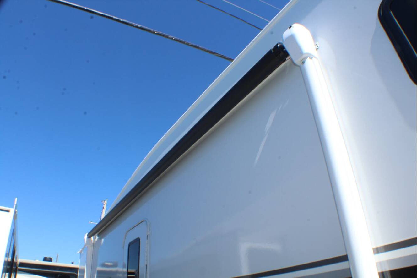 A photo of this 2026 Jayco Eagle SLE 24MLE