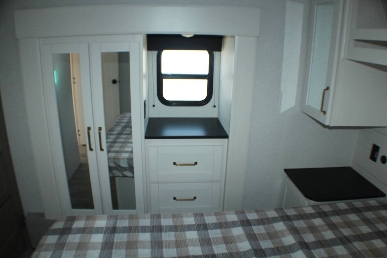 A photo of this 2026 Jayco Eagle SLE 24MLE