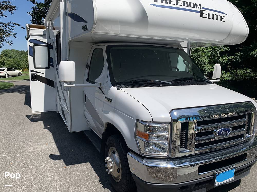 2021 Thor Motor Coach Freedom Elite 30FE in durham CT
