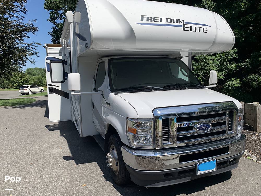 2021 Thor Motor Coach Freedom Elite 30FE in durham CT