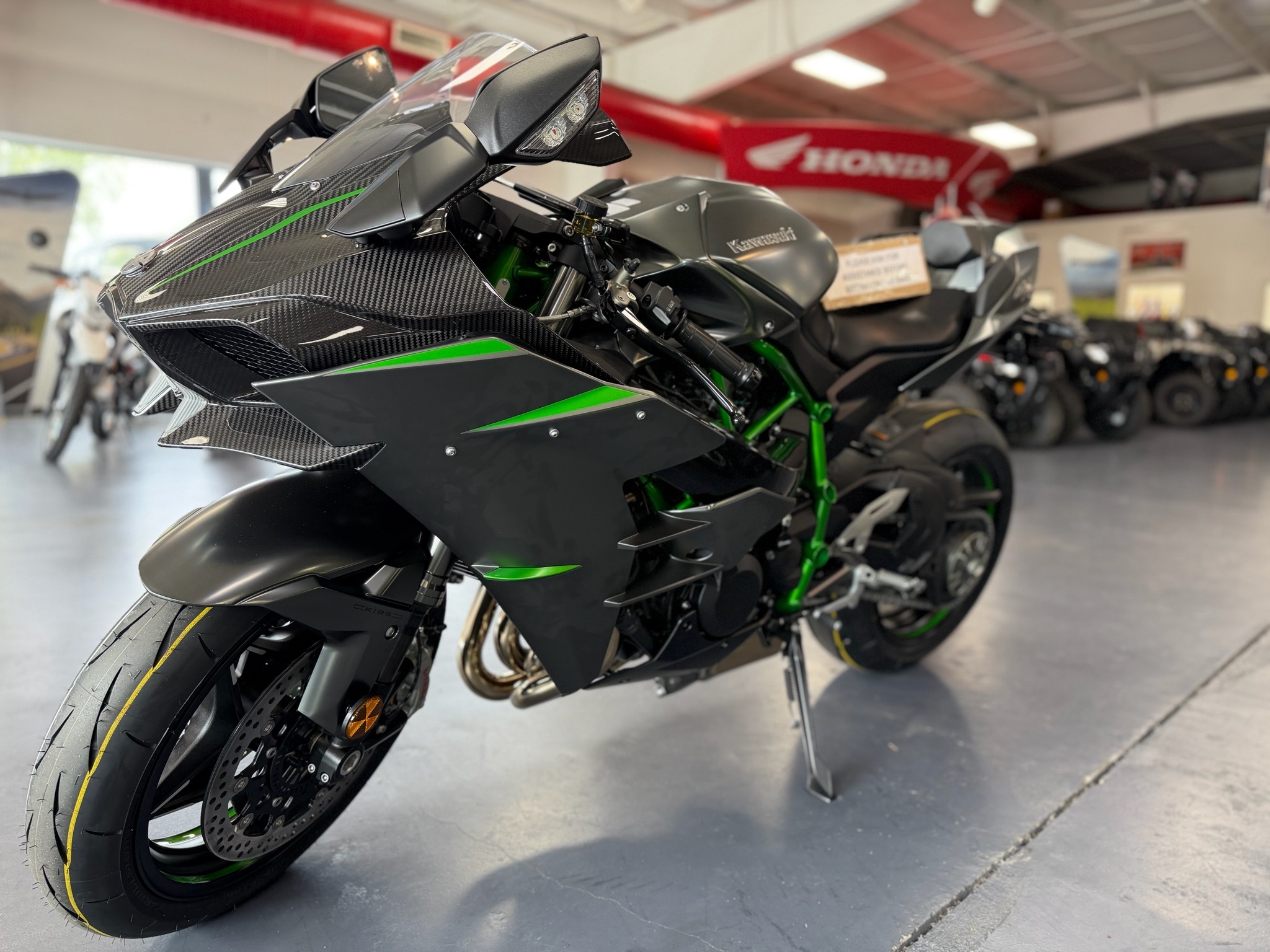 2026 Kawasaki Ninja H2® Carbon ABS CARBON in Florence, SC