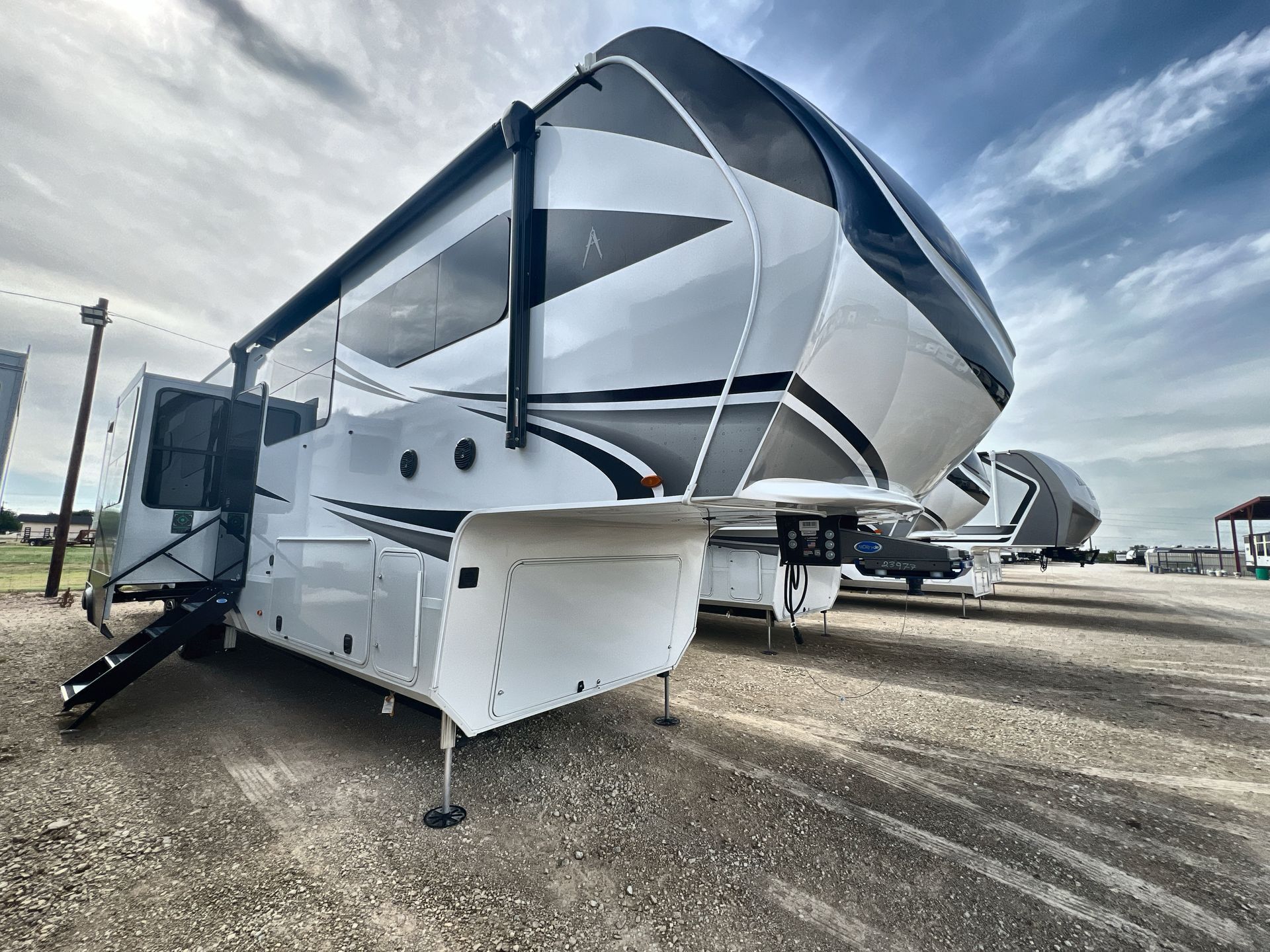 2026 Grand Design Solitude 390RK in abilene TX
