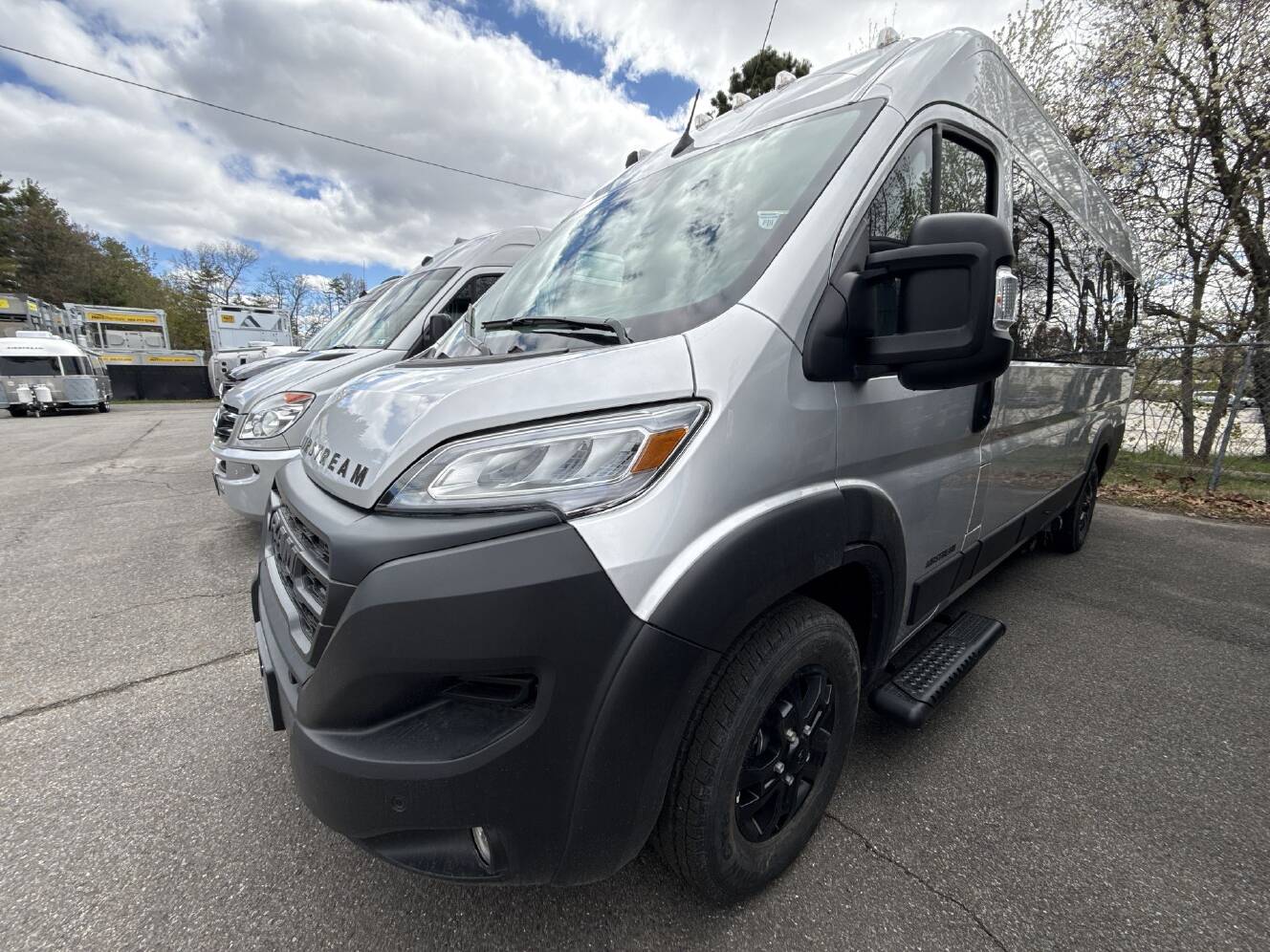 A photo of this 2026 Airstream Rangeline Rangeline