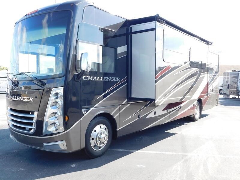 2023 Thor Motor Coach CHALLENGER 35MQ in brooksville FL