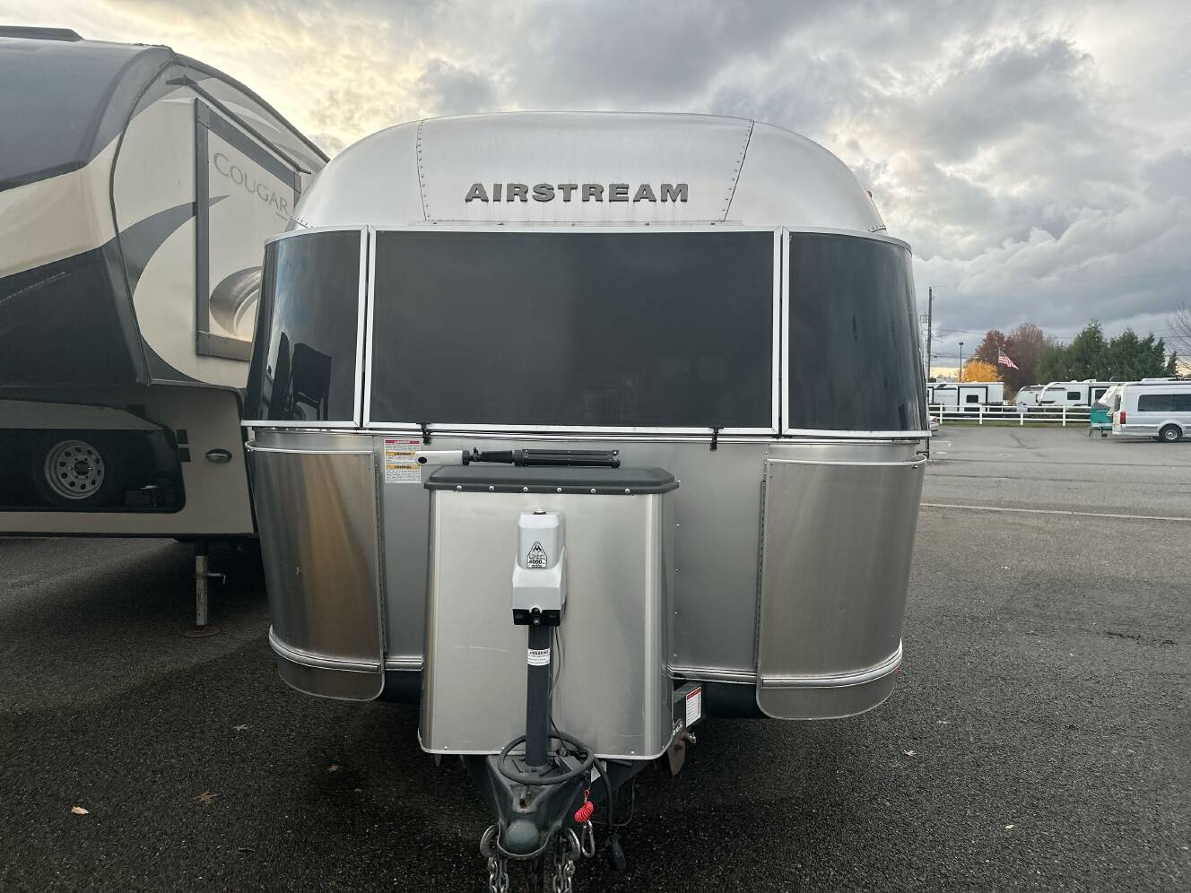 A photo of this 2017 Airstream LAND YACHT 28FB