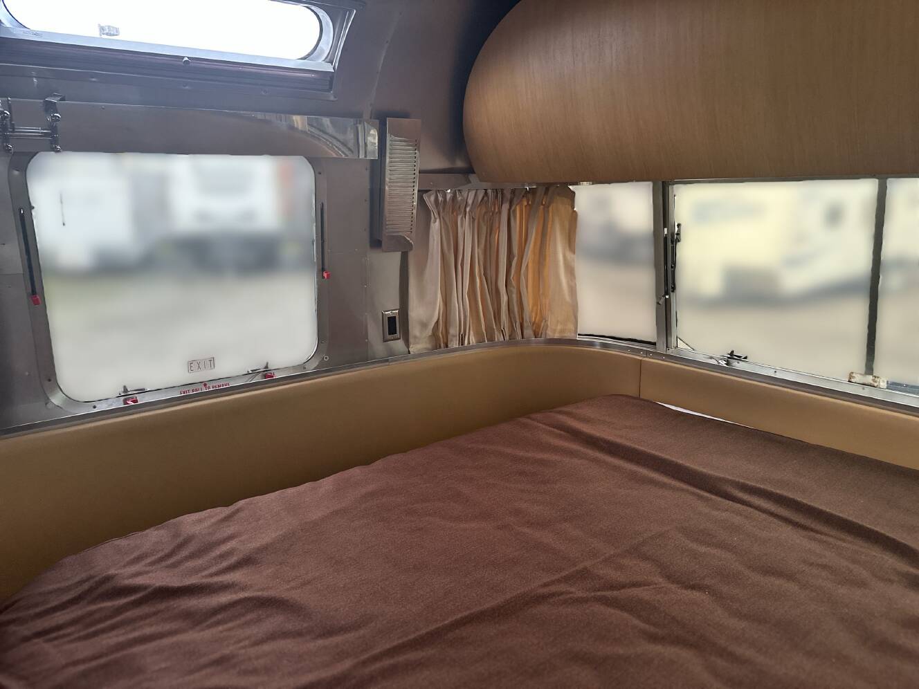 A photo of this 2017 Airstream LAND YACHT 28FB