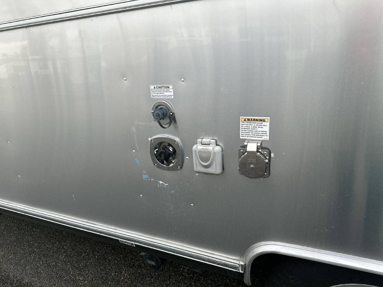 A photo of this 2017 Airstream LAND YACHT 28FB