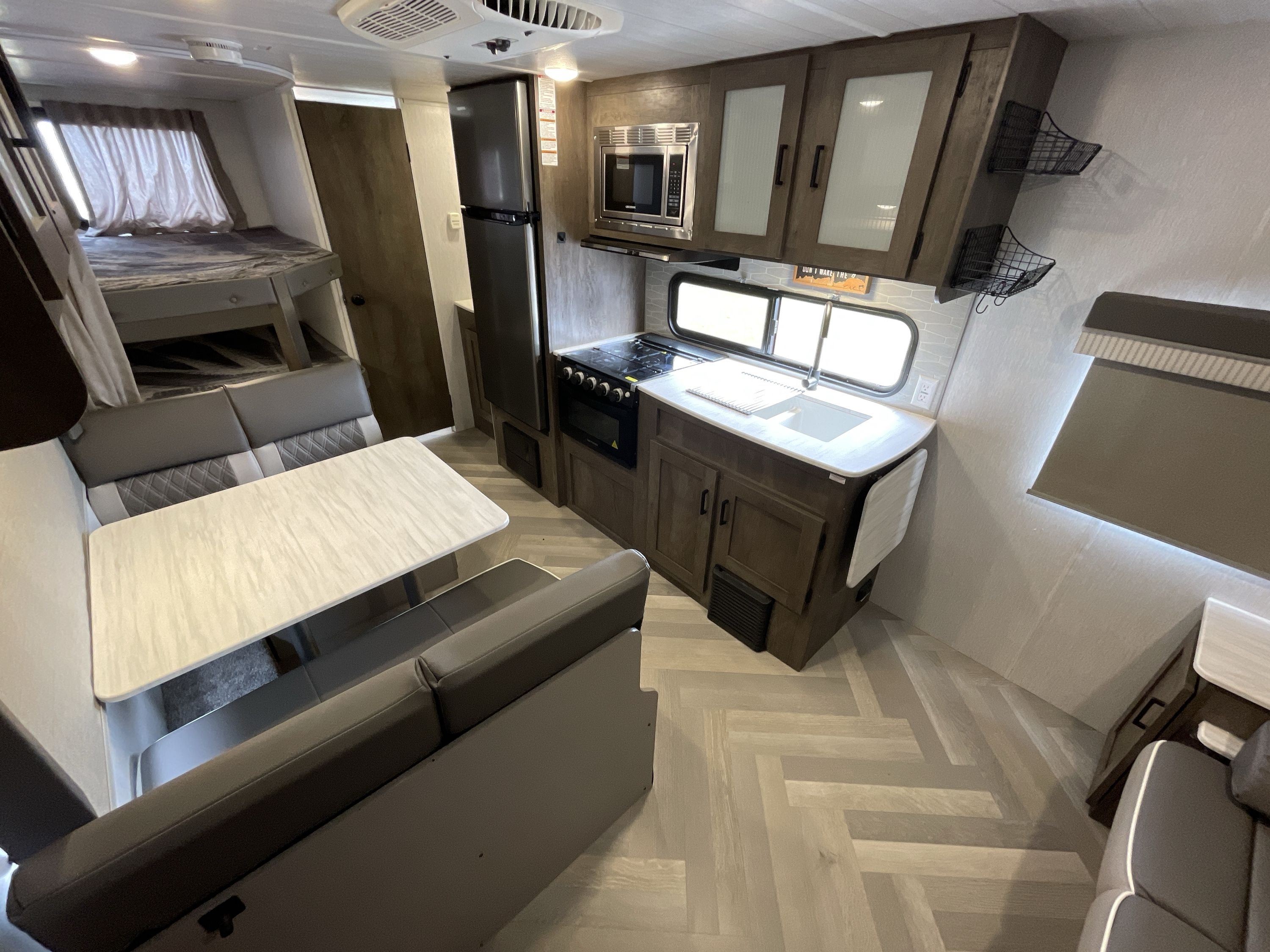 2022 Forest River WILDWOOD X-LITE 19DBXL in monticello MN