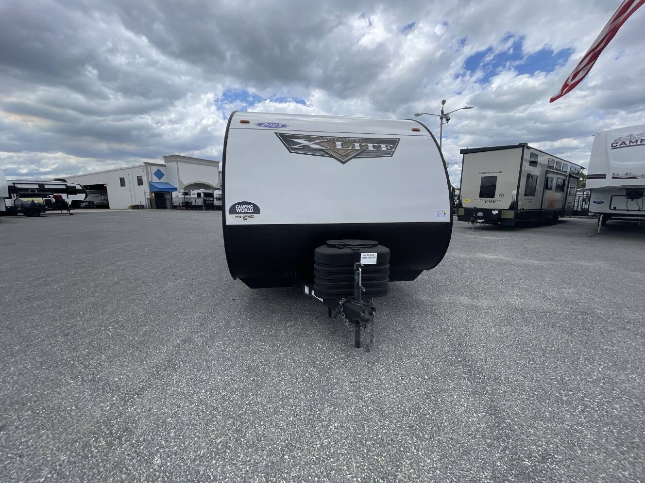 A photo of this 2023 Forest River WILDWOOD X-LITE 19DBXL