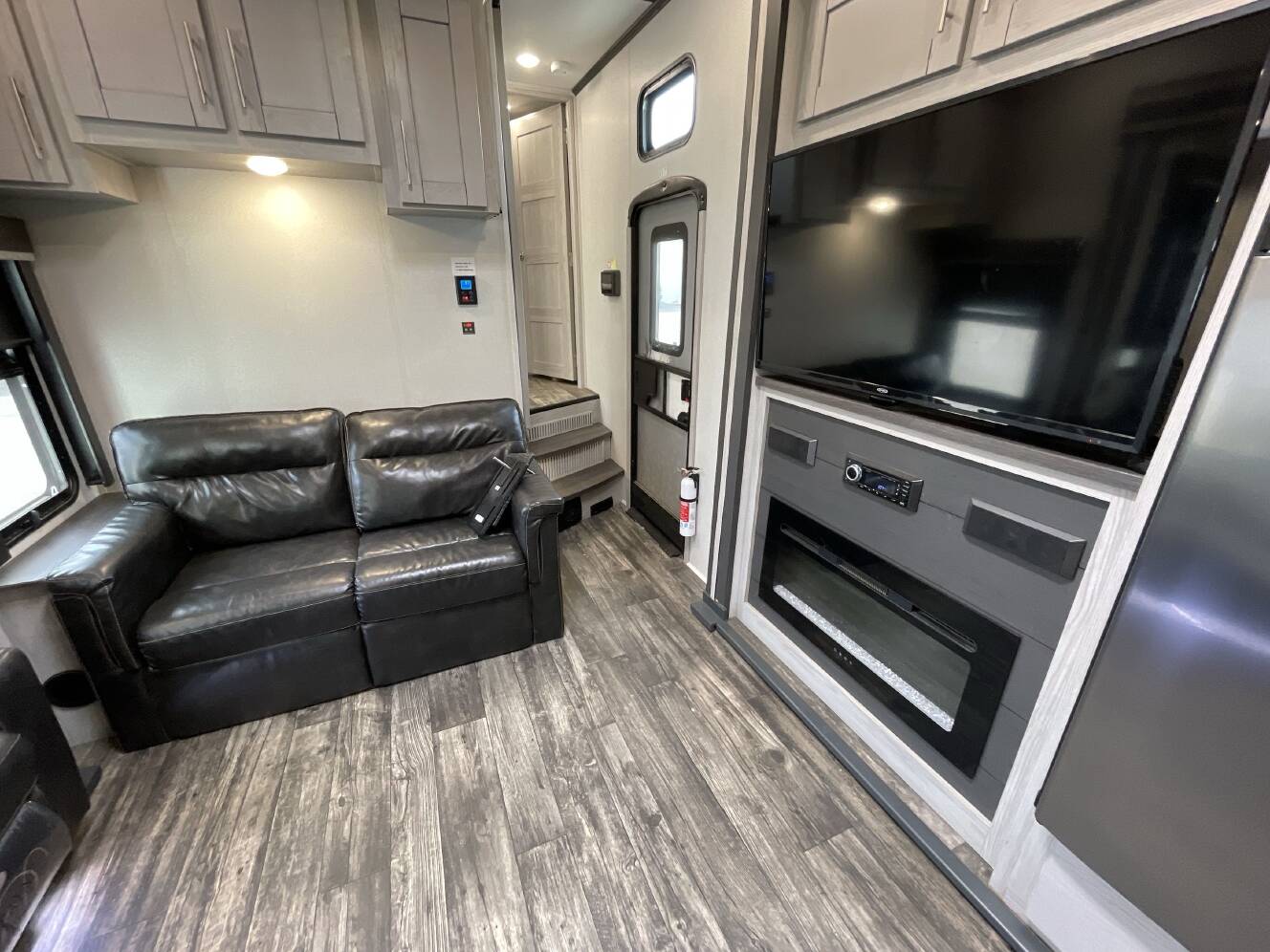 A photo of this 2022 Keystone FUZION 379