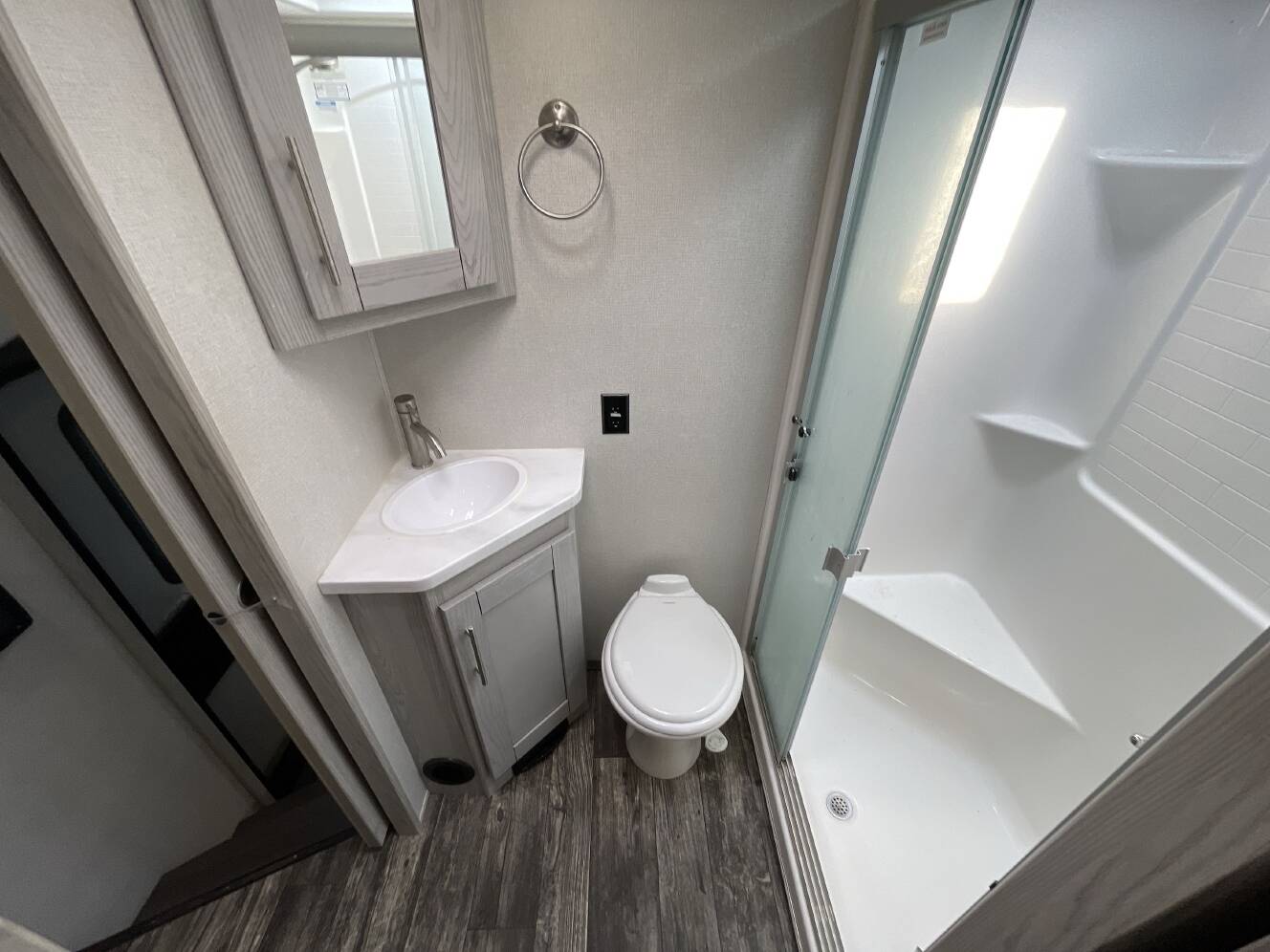 A photo of this 2022 Keystone FUZION 379