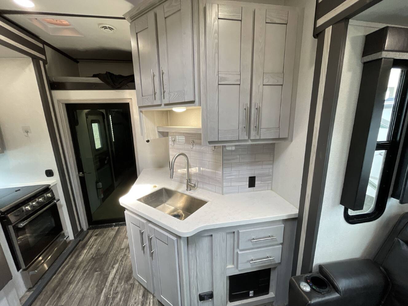A photo of this 2022 Keystone FUZION 379