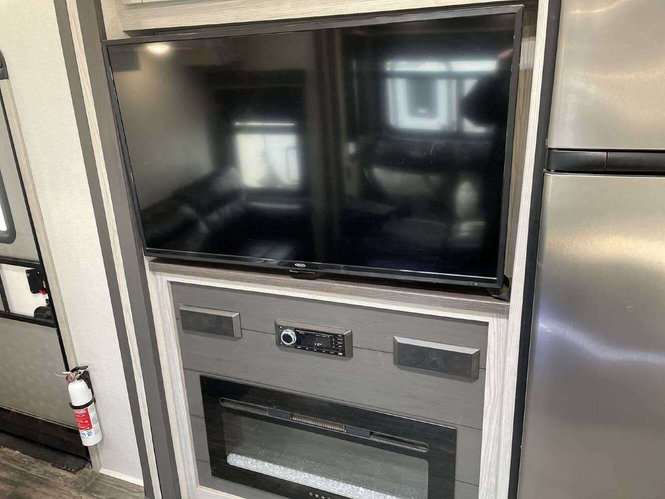 A photo of this 2022 Keystone FUZION 379
