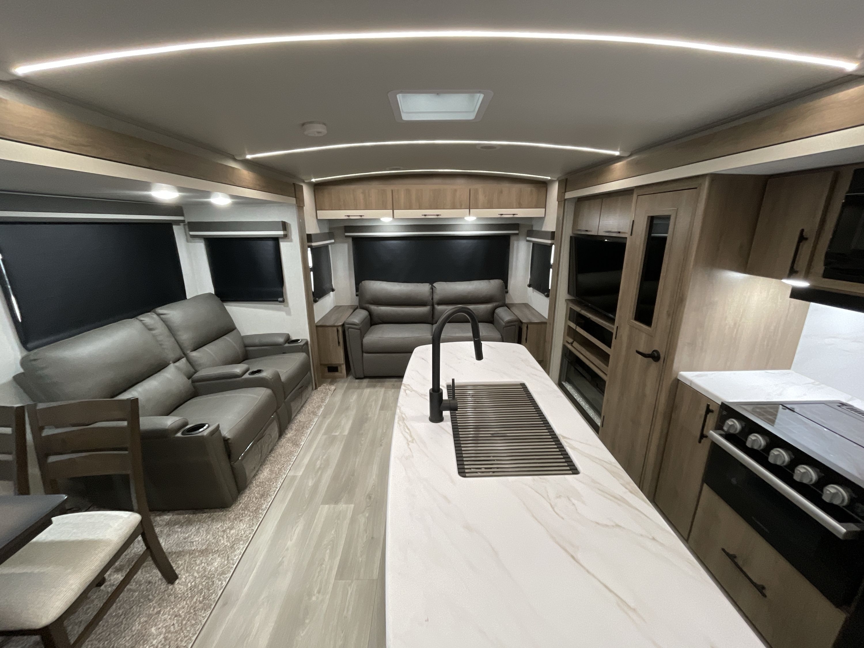 2024 Grand Design IMAGINE 2970RL in davenport IA