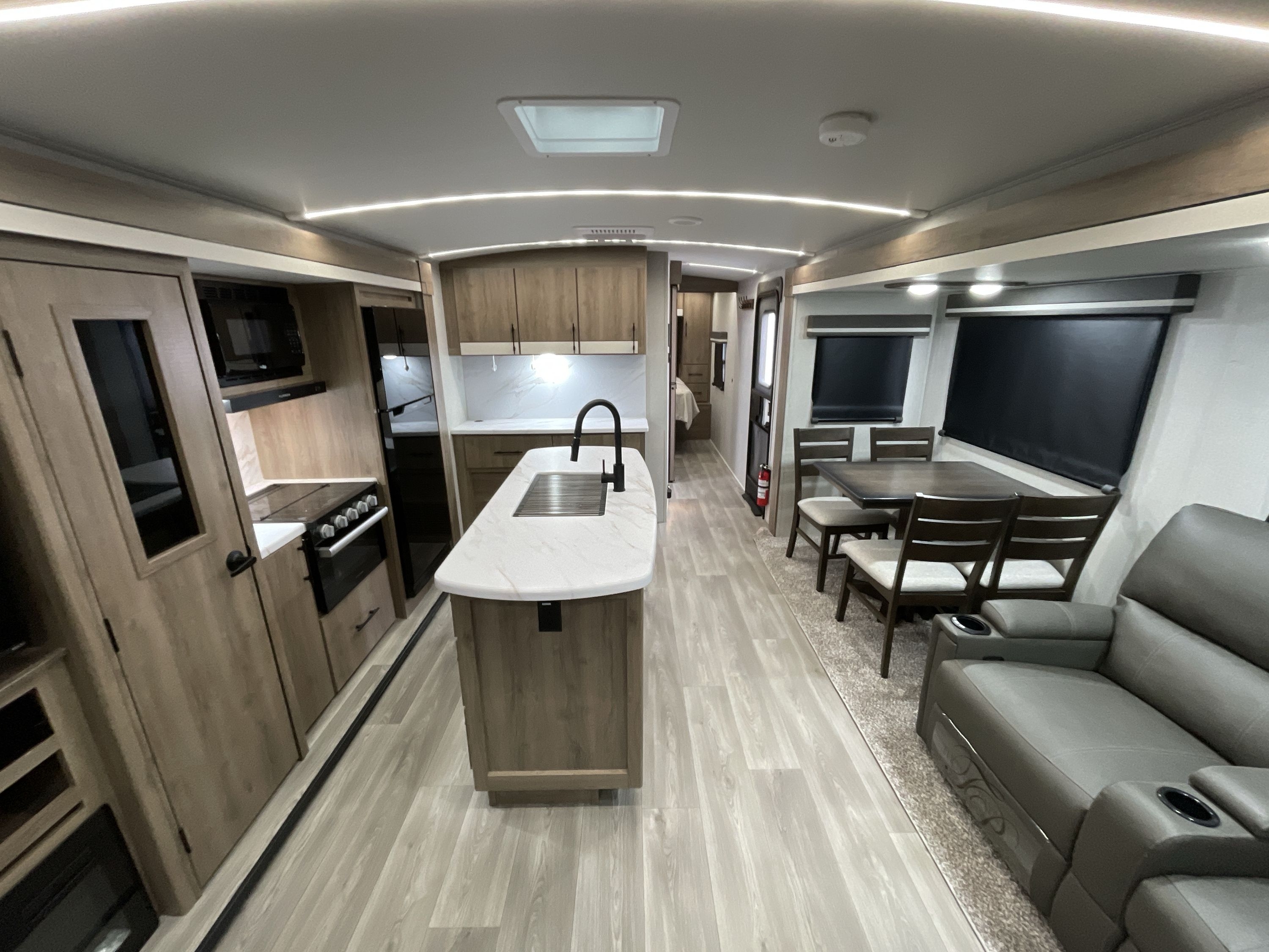 2024 Grand Design IMAGINE 2970RL in davenport IA