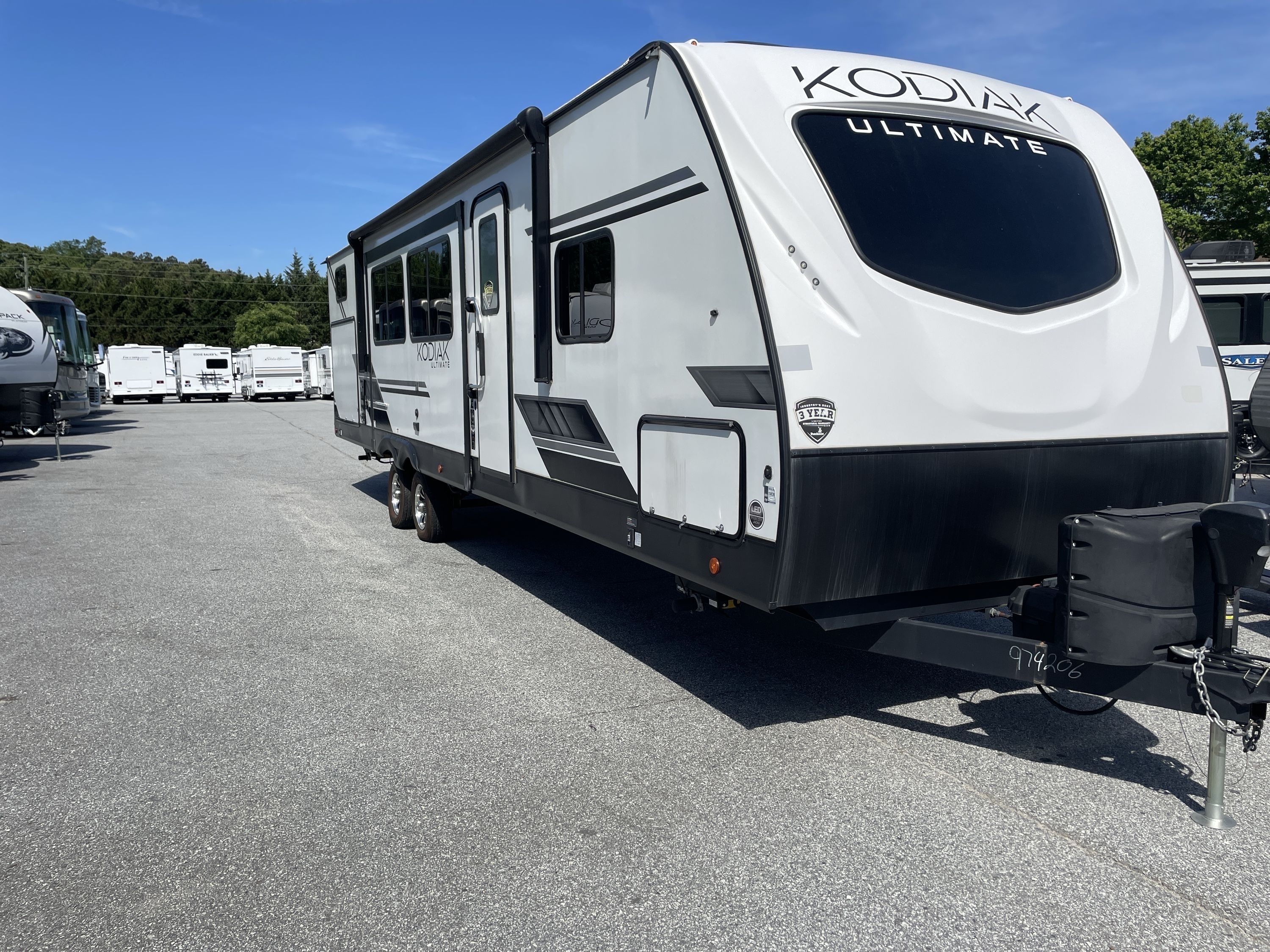 2022 Dutchmen KODIAK ULTIMATE 3321BHSL in buford GA