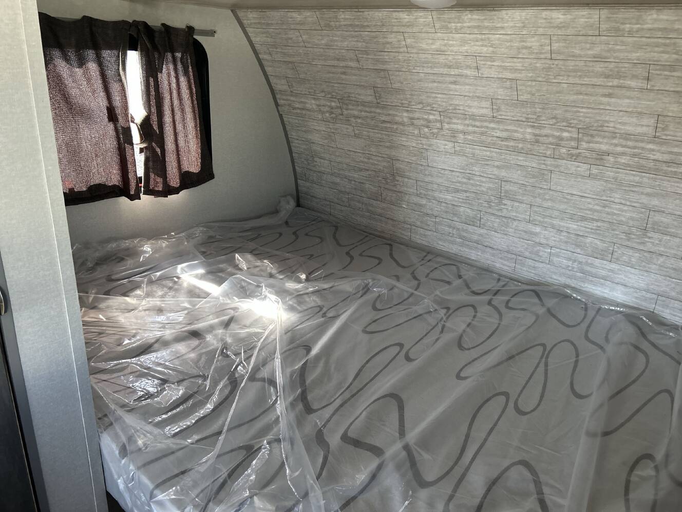 A photo of this 2026 Coachmen CATALINA SUMMIT 154RDX