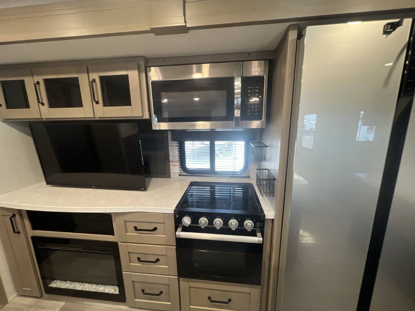 A photo of this 2024 Grand Design REFLECTION 312BHTS