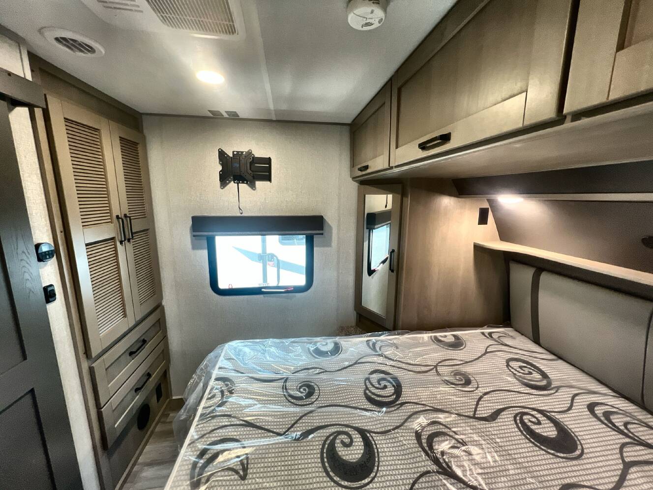 A photo of this 2024 Grand Design REFLECTION 312BHTS