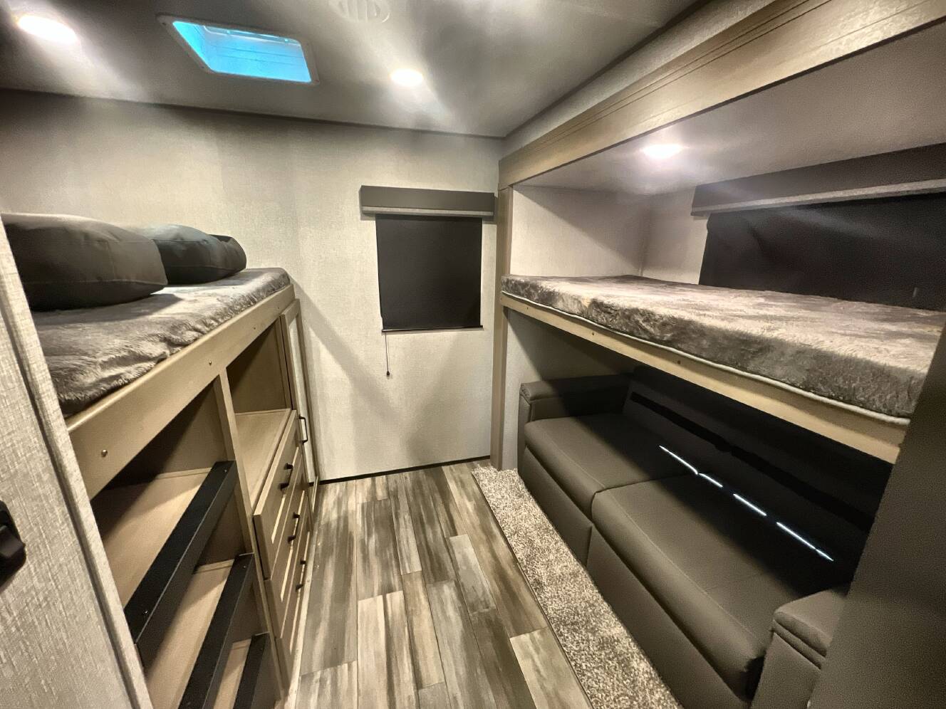 A photo of this 2024 Grand Design REFLECTION 312BHTS
