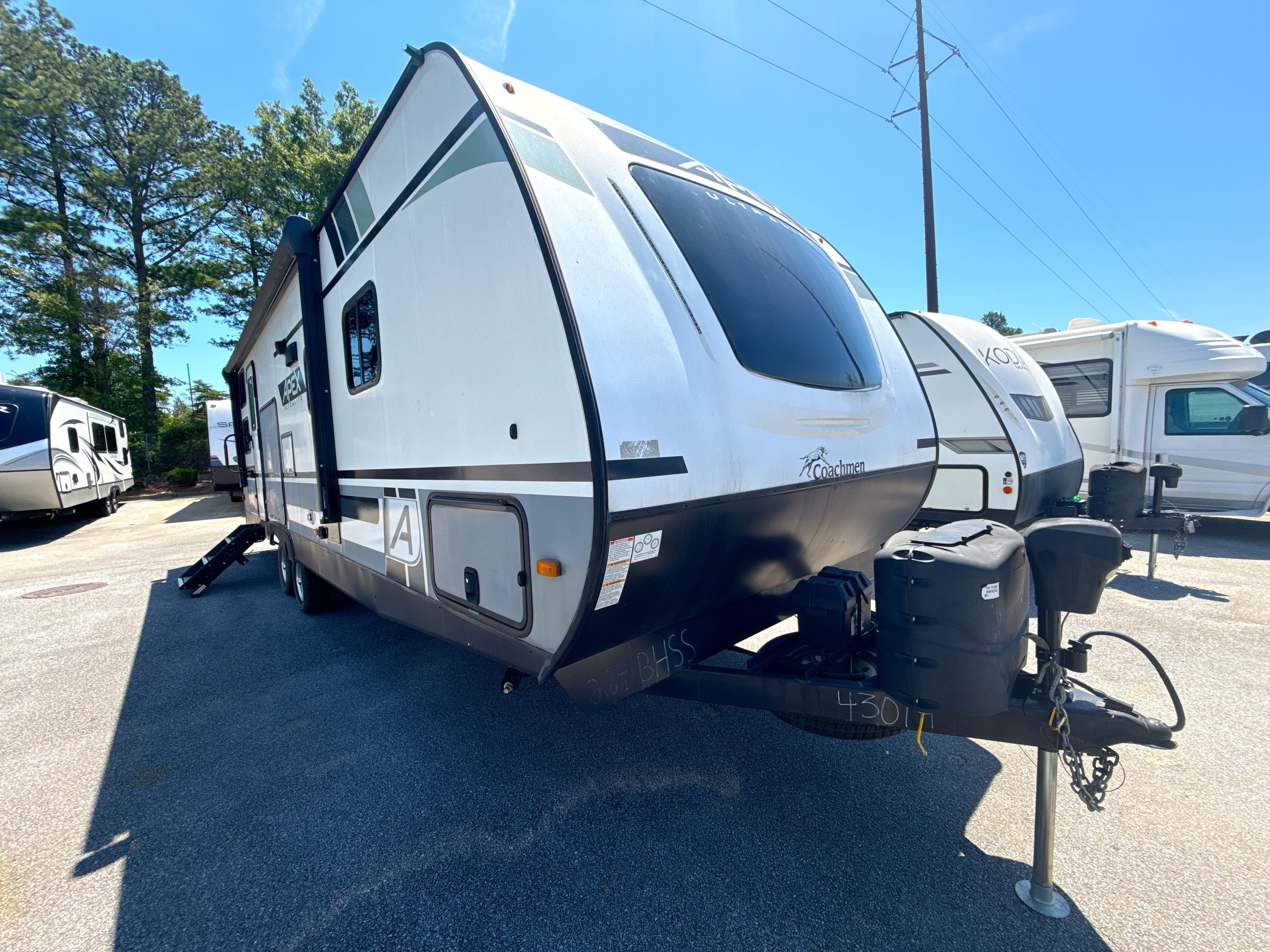 2022 Coachmen APEX 284BHSS RV