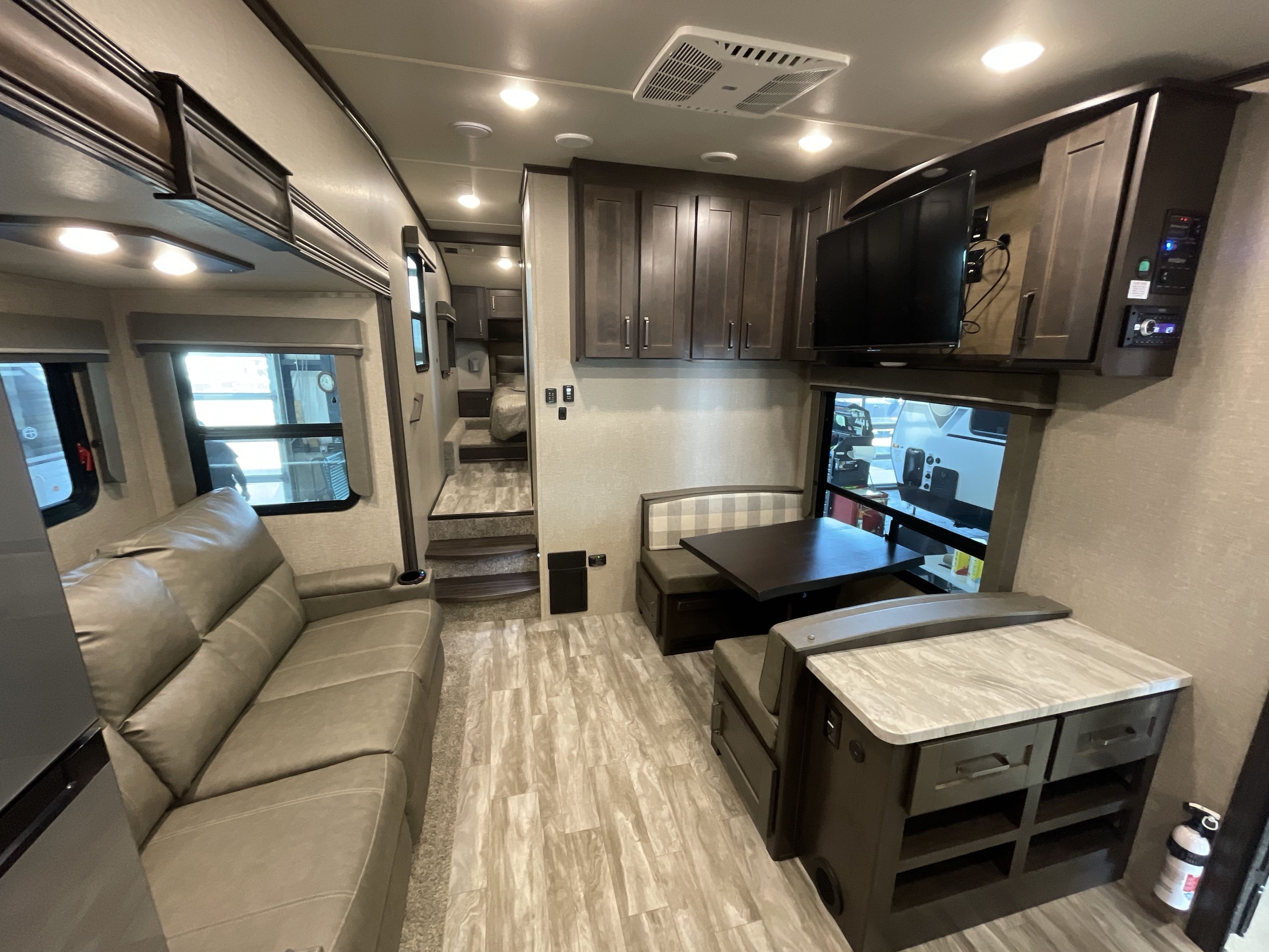 2022 Grand Design REFLECTION 150 SERIES 226RK in grand rapids MI