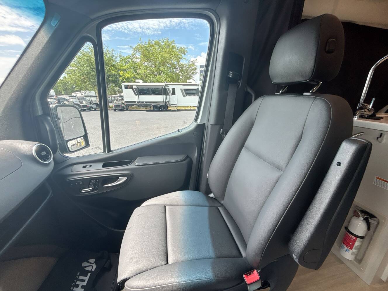A photo of this 2026 Thor TRANQUILITY 19P
