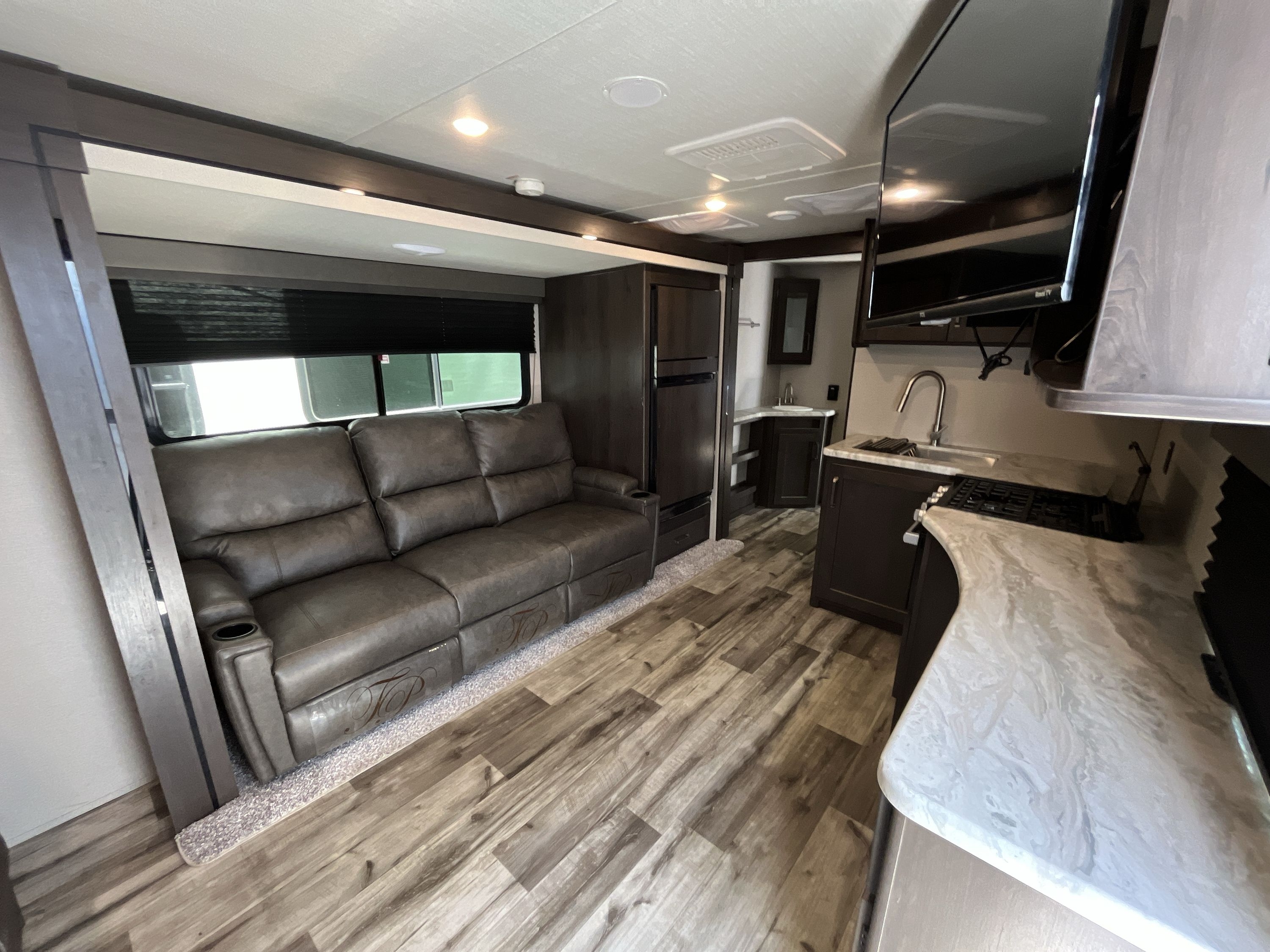 2023 Grand Design TRANSCEND XPLOR 245RL in clermont FL