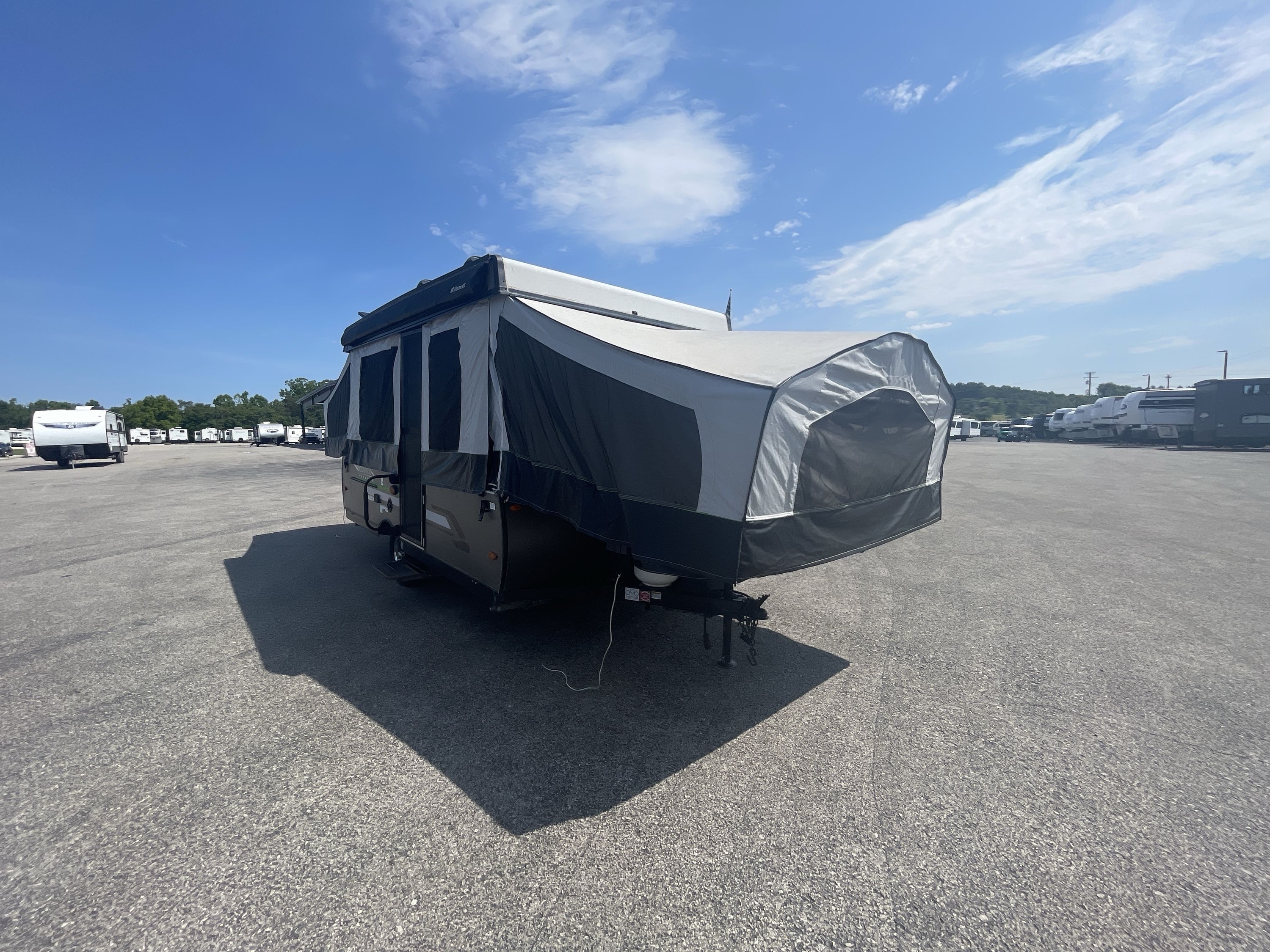 2021 Forest River ROCKWOOD FREEDOM 2318G RV