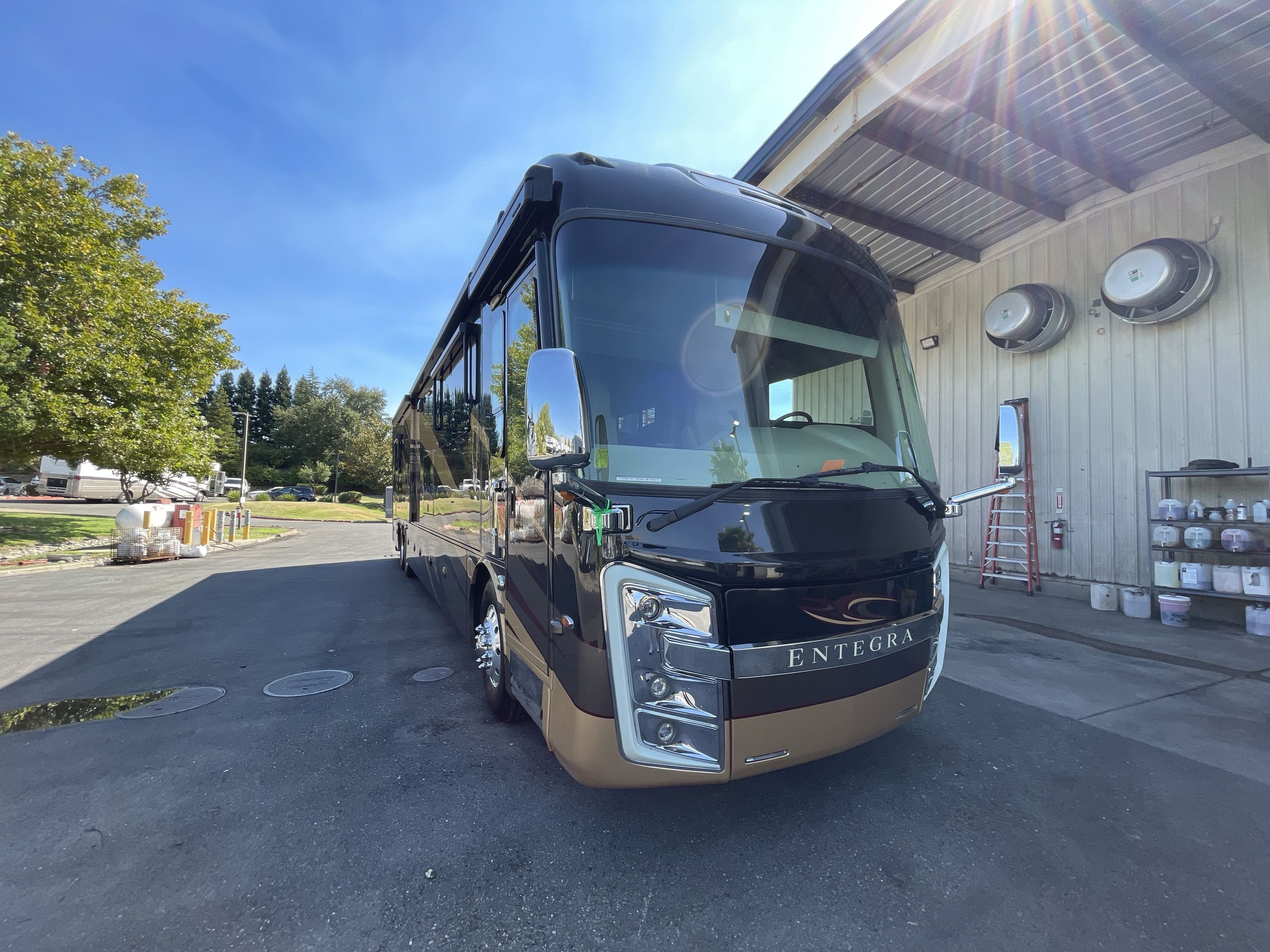 2017 Entegra Coach ANTHEM 44B in roseville CA