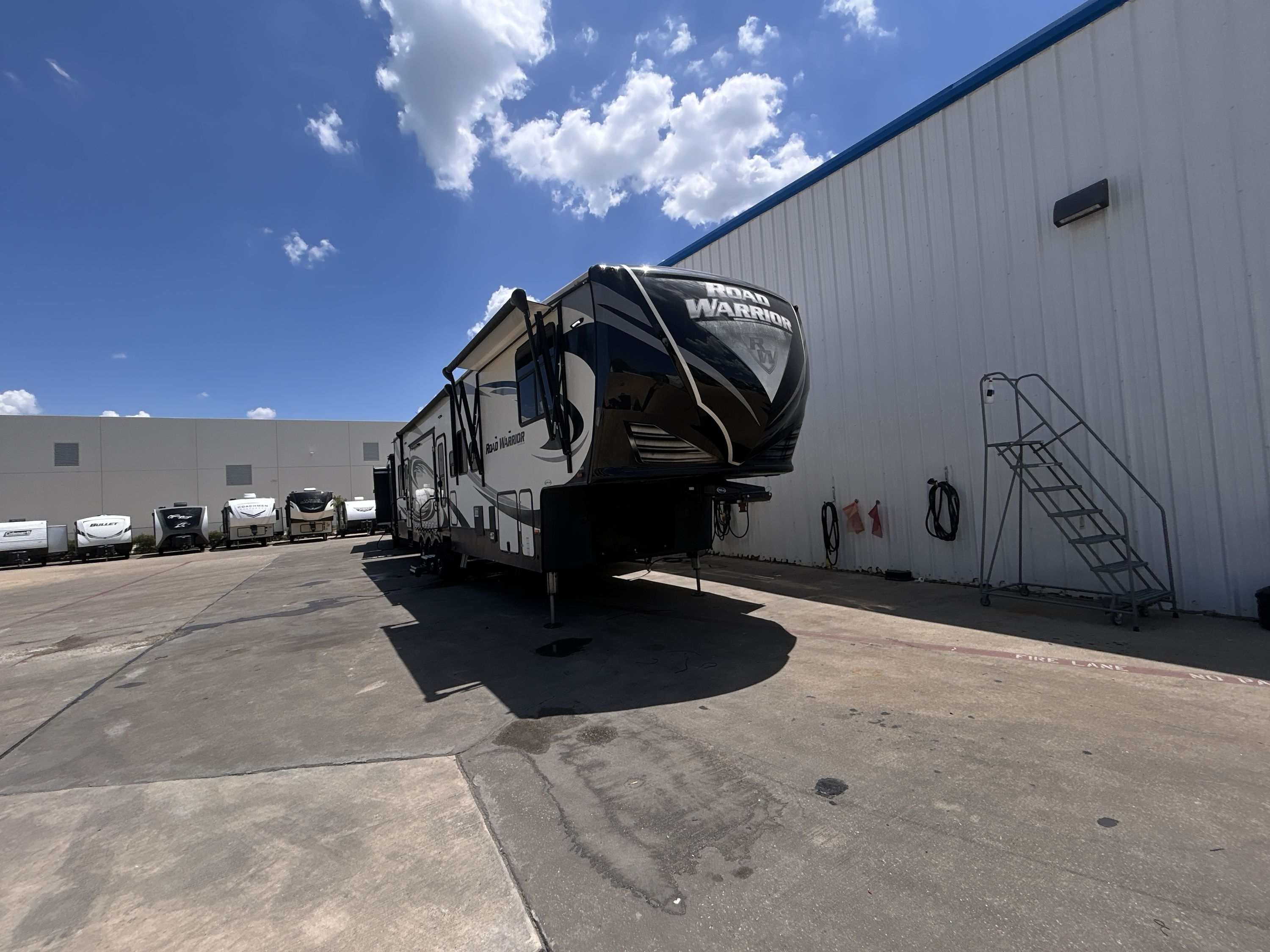 2018 Heartland ROAD WARRIOR 427 427RW in lewisville TX