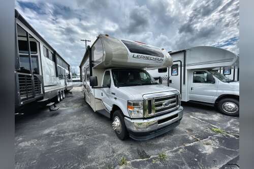 2021 Coachmen LEPRECHAUN 260DSF in berkley MA
