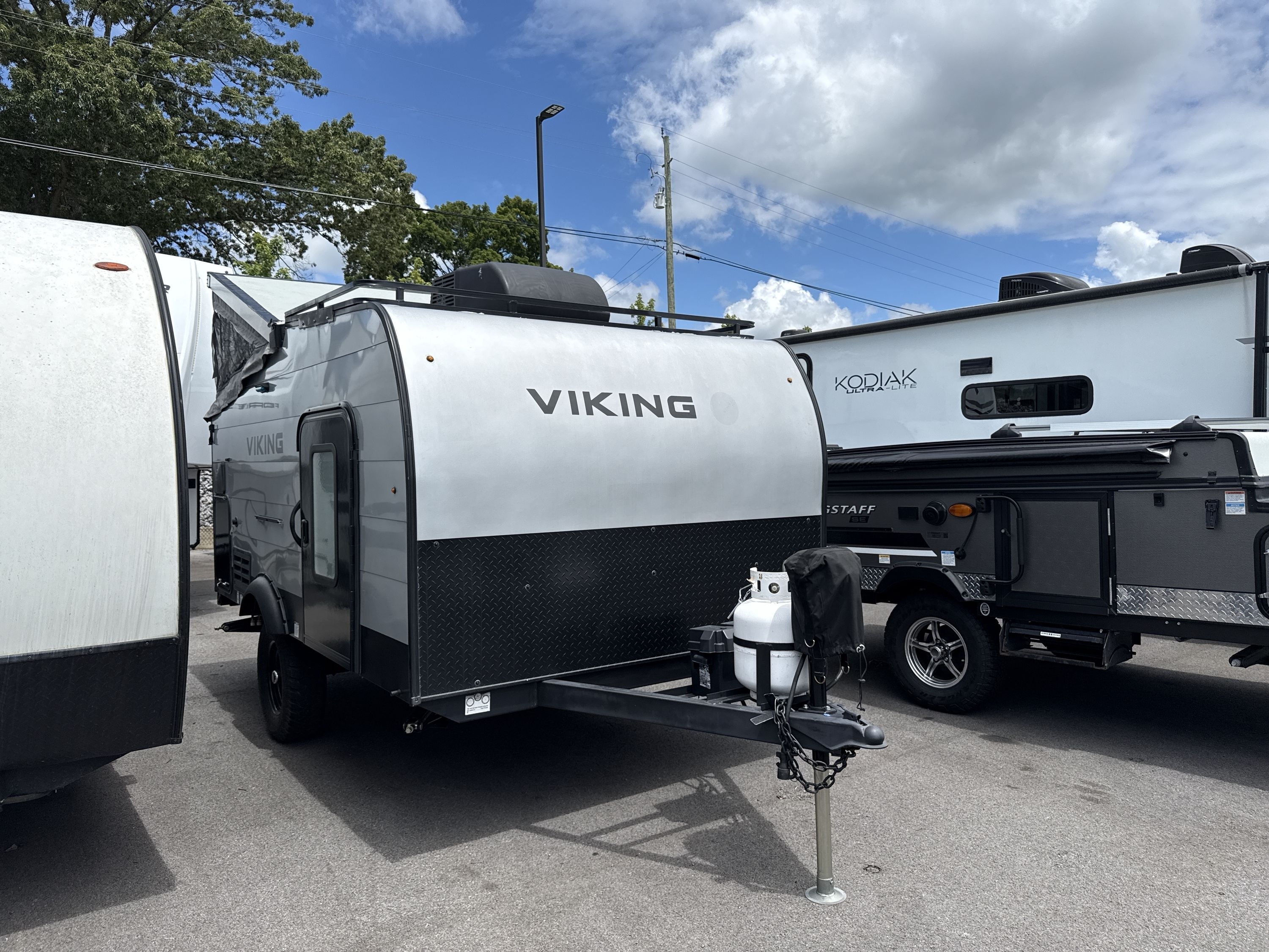 2022 Forest River VIKING 12.0TD MAX in kodak TN