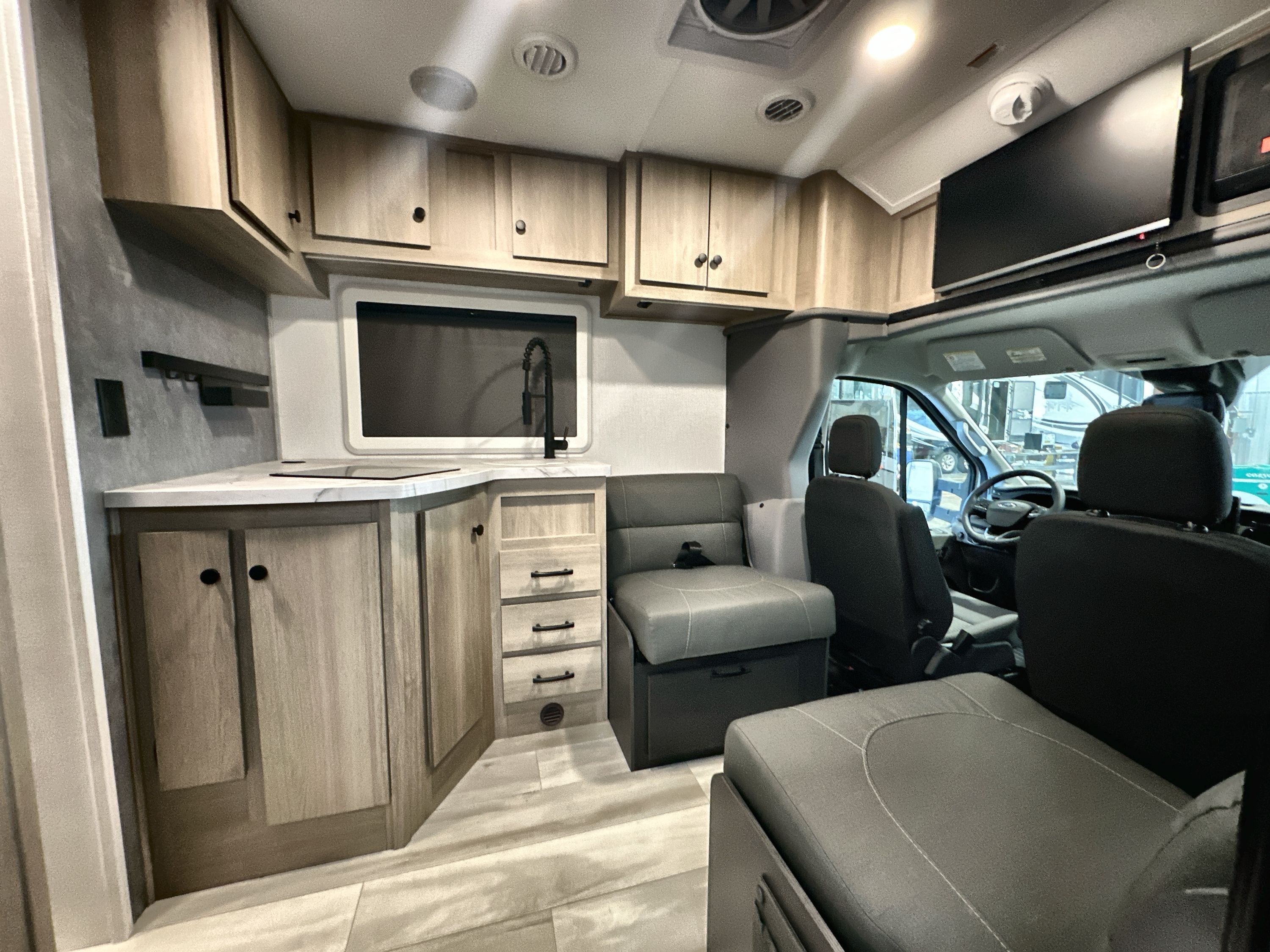 2026 Forest River SUNSEEKER TS 2380AF in billings MT