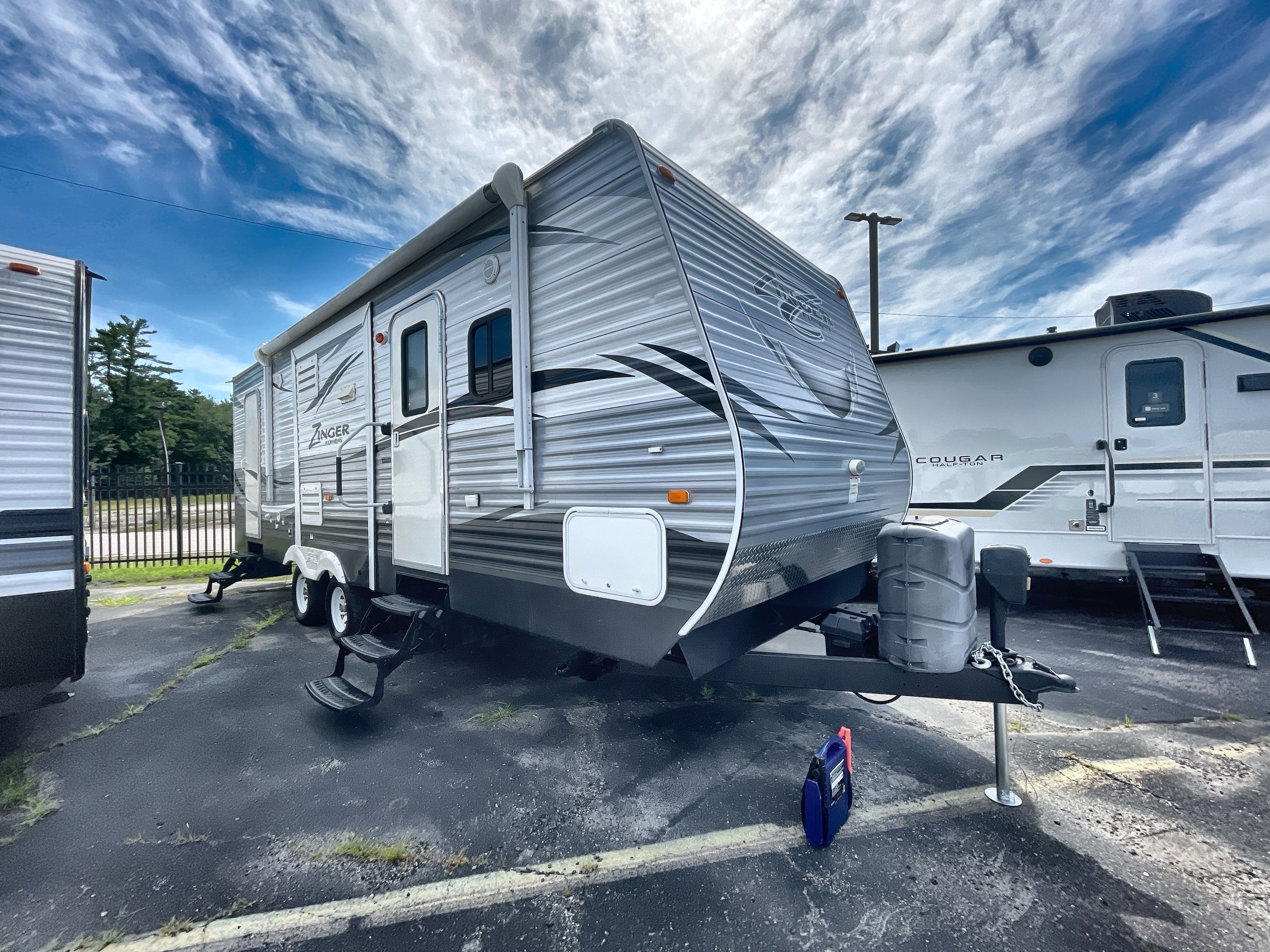 2016 Crossroads ZINGER 26KS RV