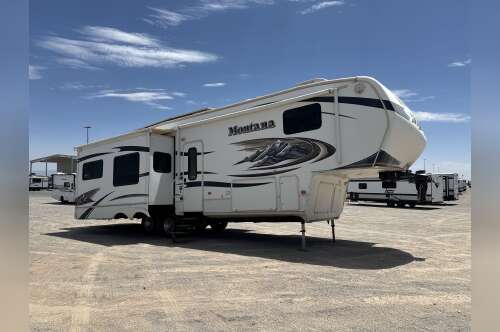 2010 Keystone MONTANA 3400RL in albuquerque NM