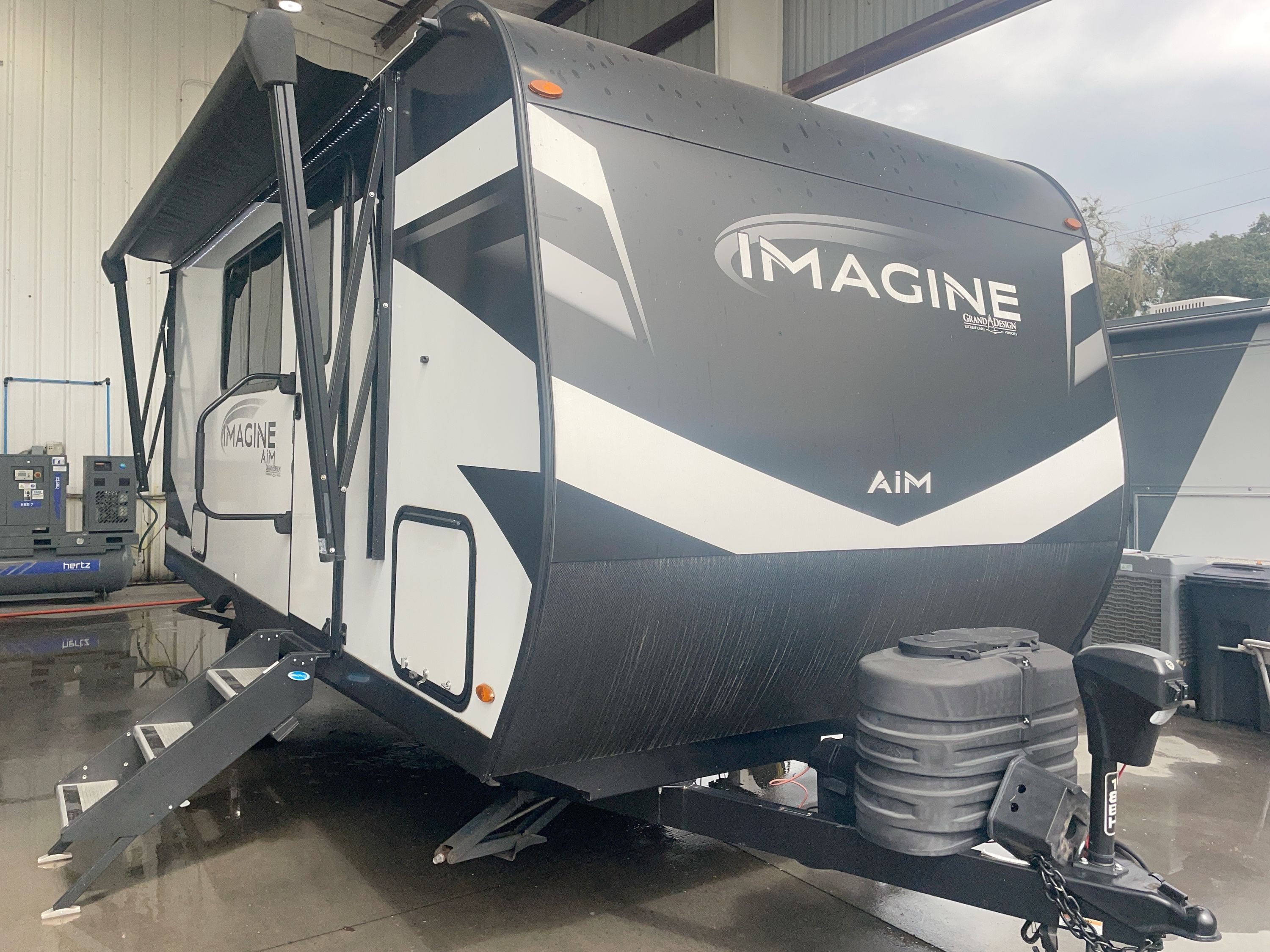 2023 Grand Design IMAGINE AIM 18BH in dover FL