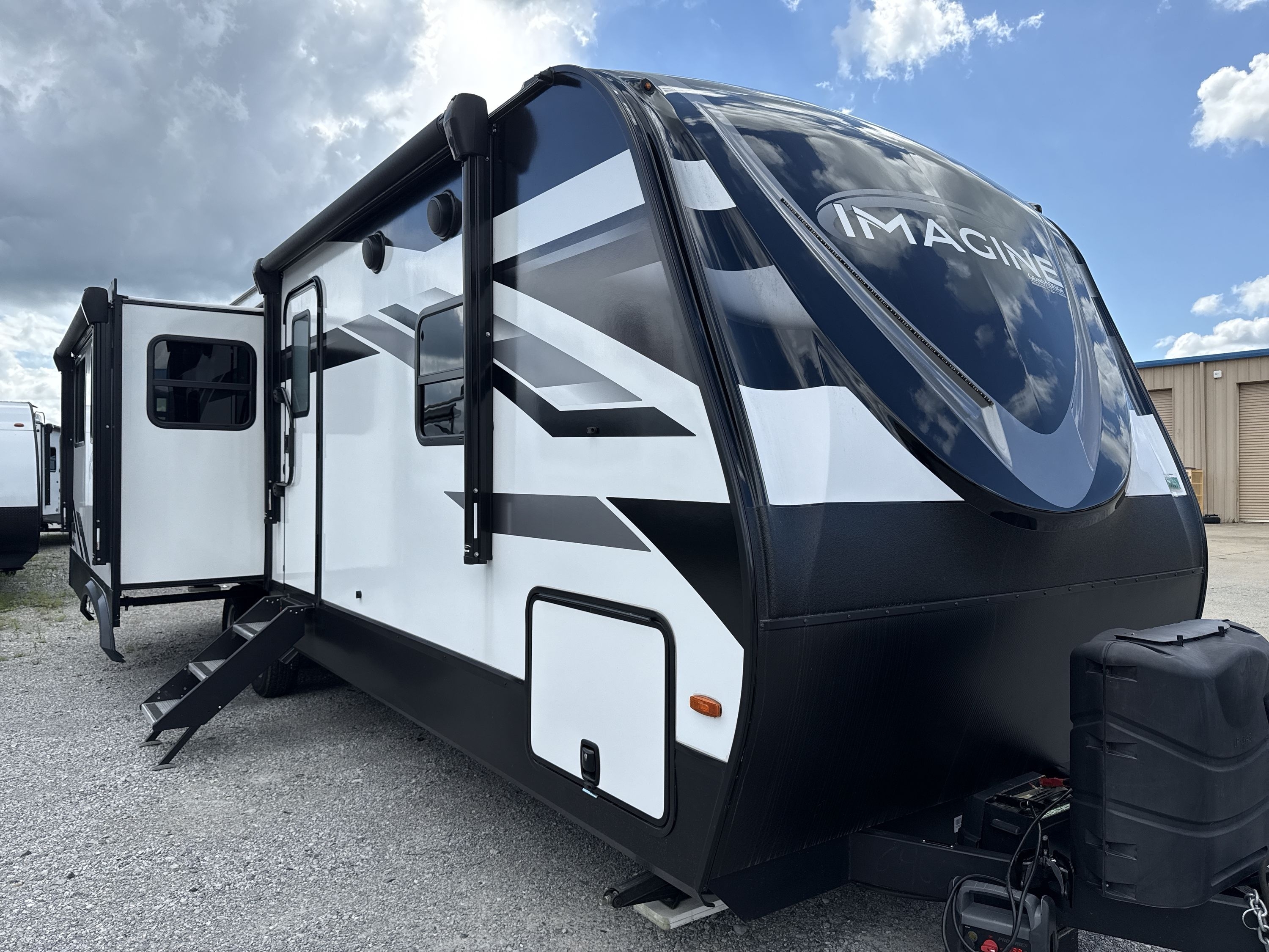 2023 Grand Design IMAGINE 2970RL in anniston AL