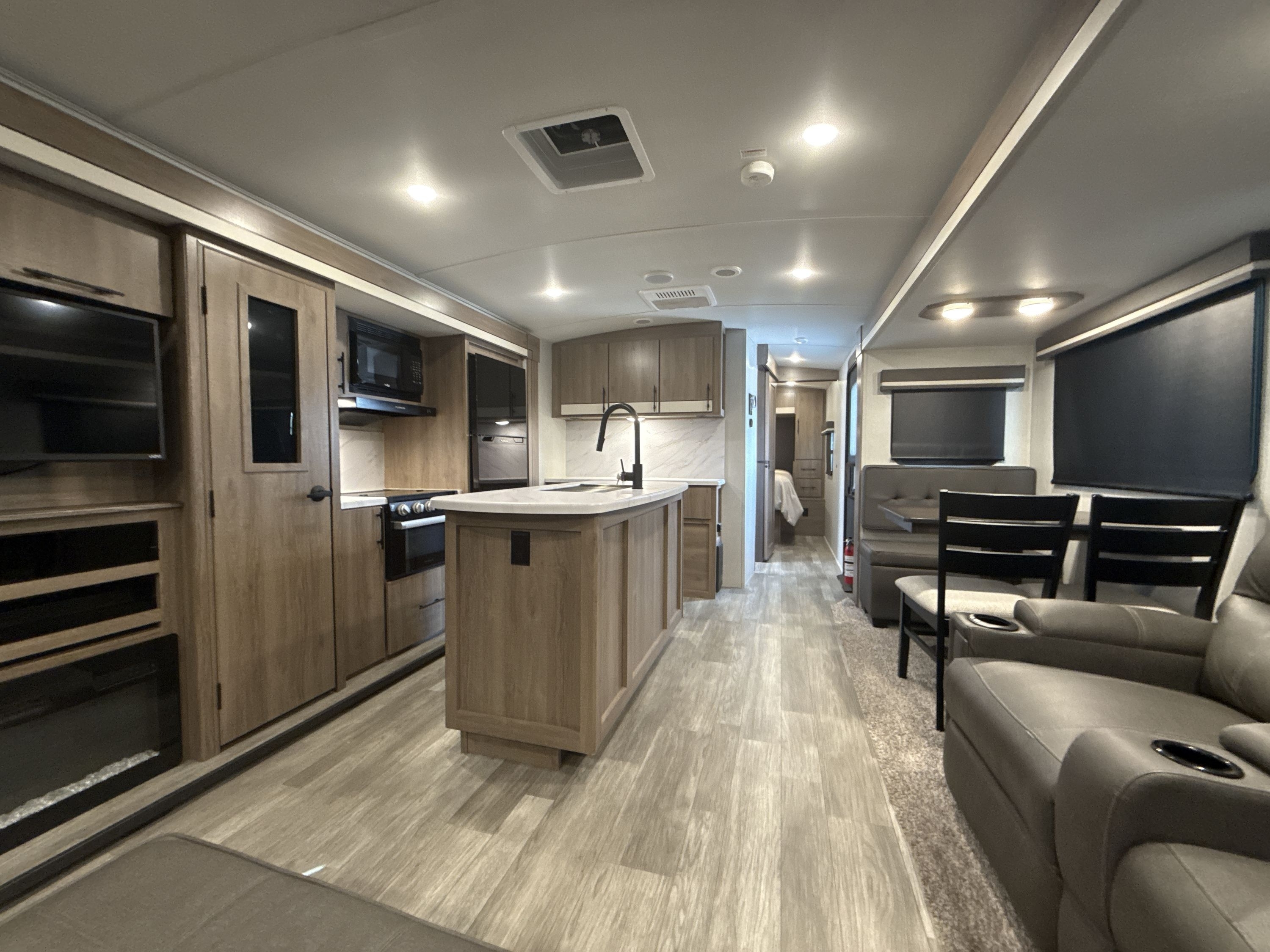 2023 Grand Design IMAGINE 2970RL in anniston AL