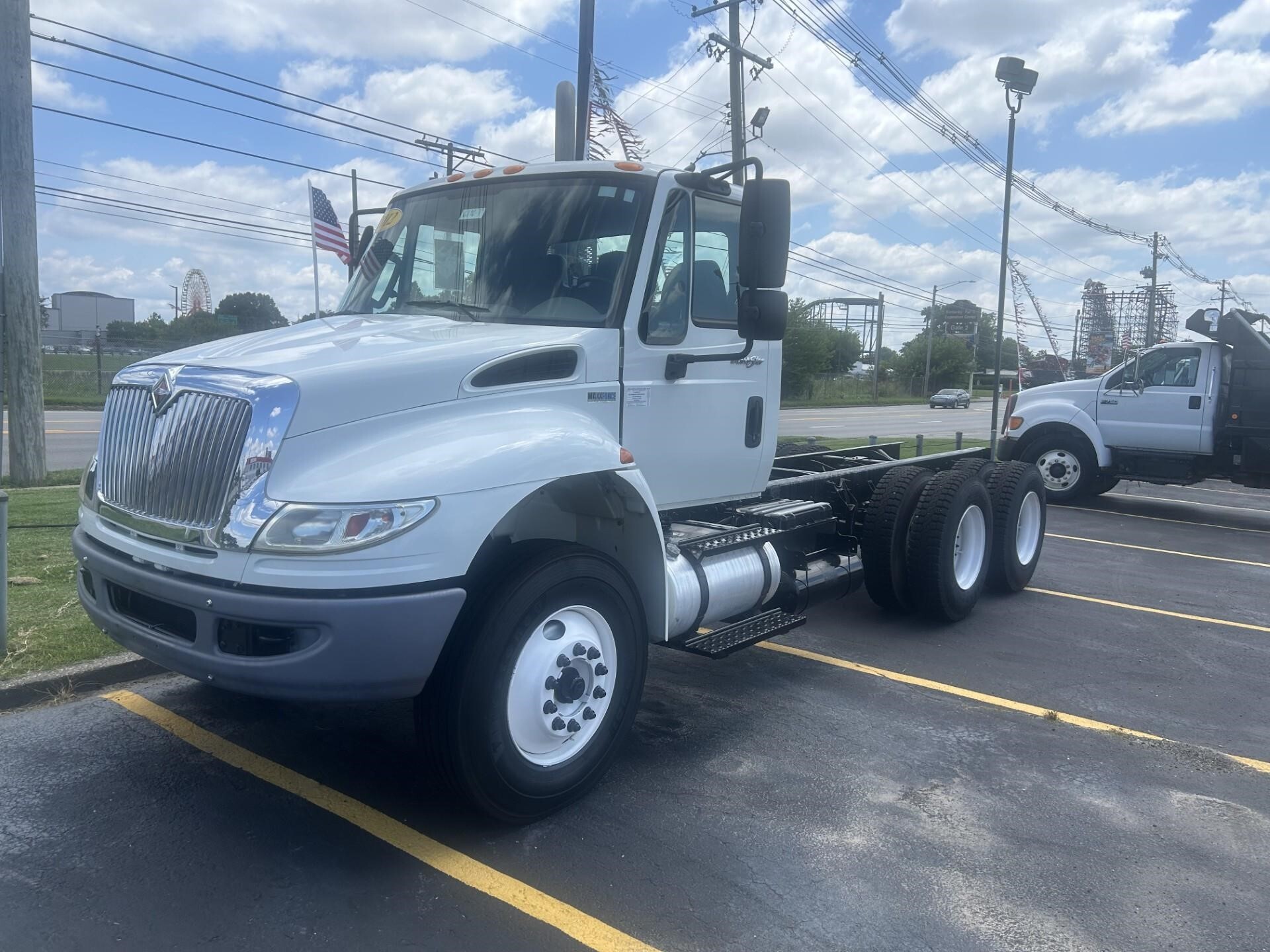 2012 INTERNATIONAL DURASTAR 4400 in Louisville, KY