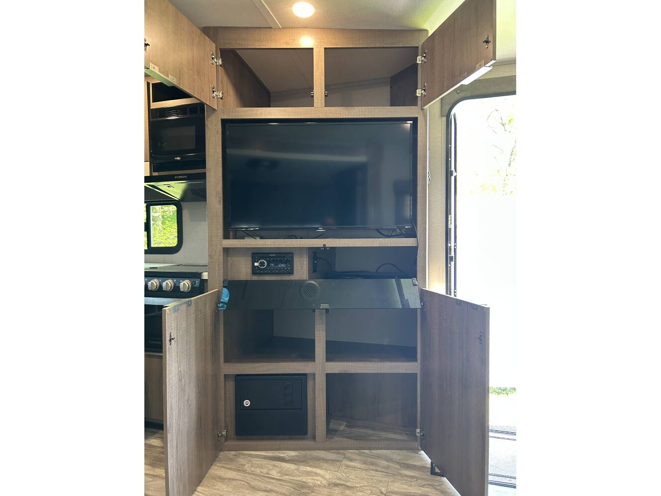 A photo of this 2020 Grand Design IMAGINE 2500RL