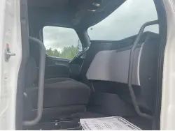 2019 FREIGHTLINER CASCADIA 126